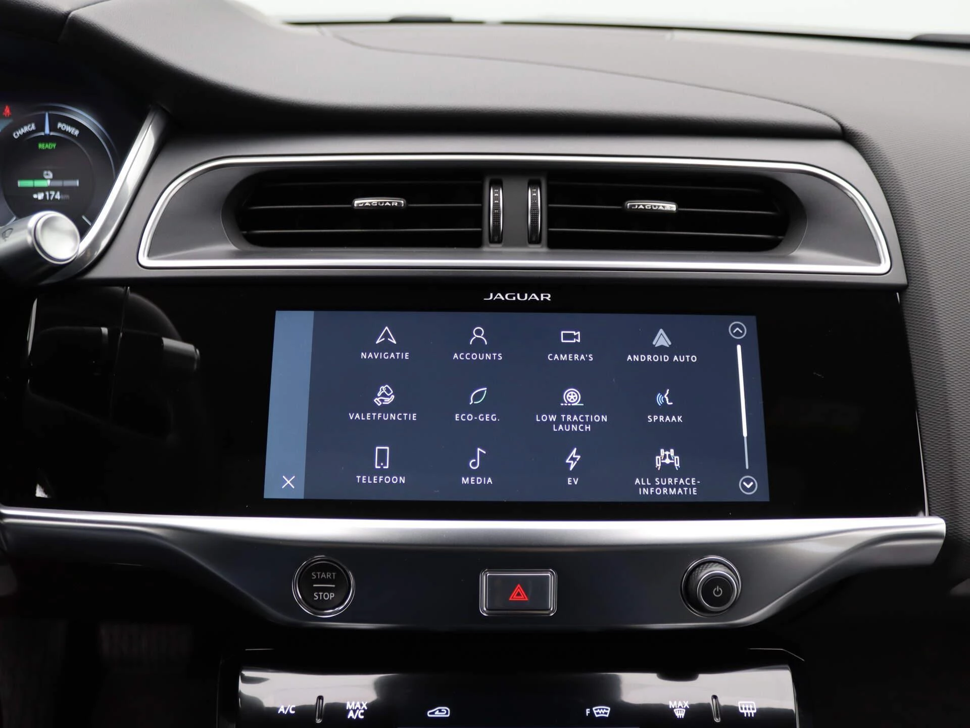 Jaguar-I-PACE-image-10