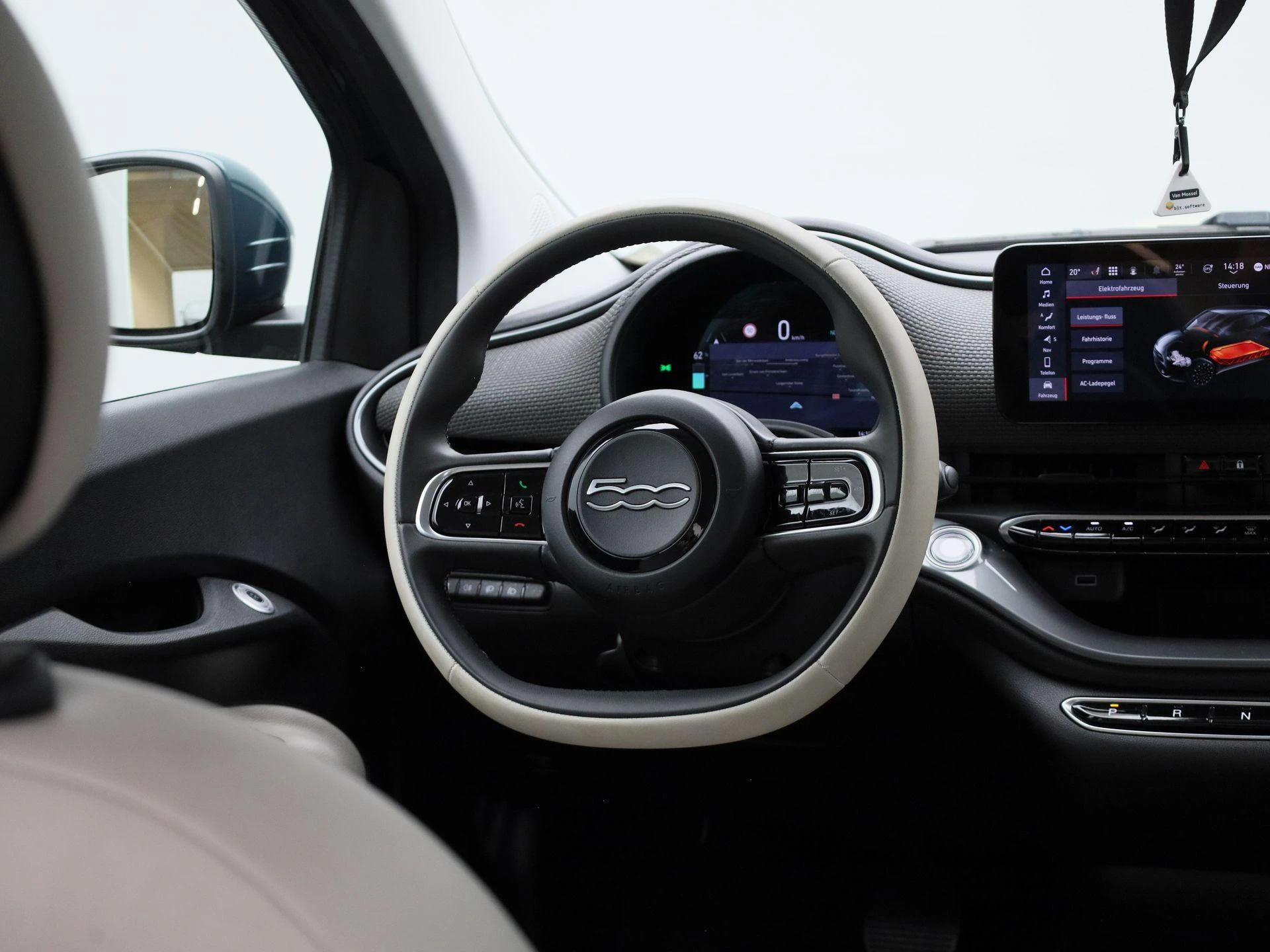 Fiat 500e 500e 42 kWh La Prima by Bocelli
