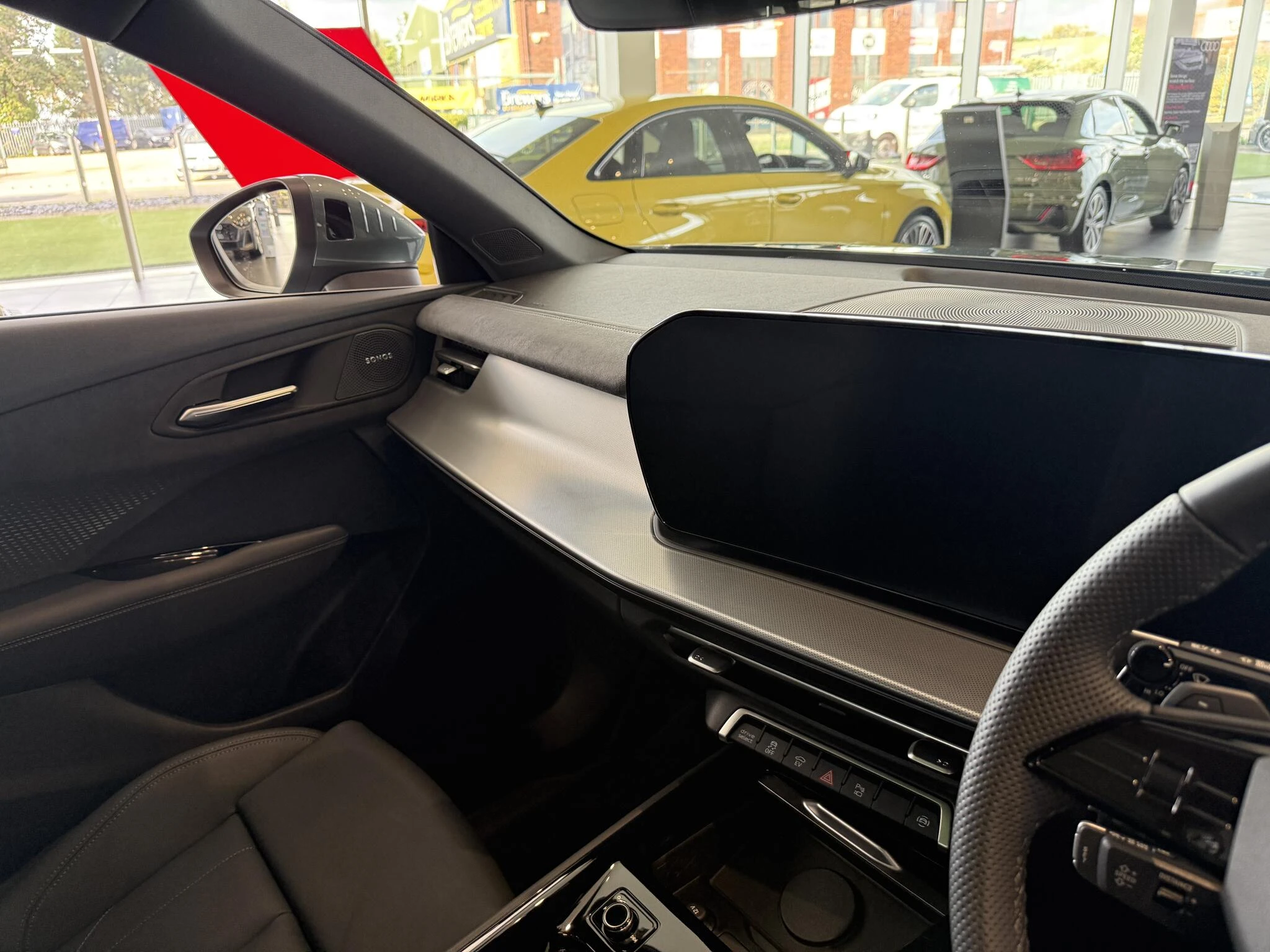 Audi-Q3-image-11