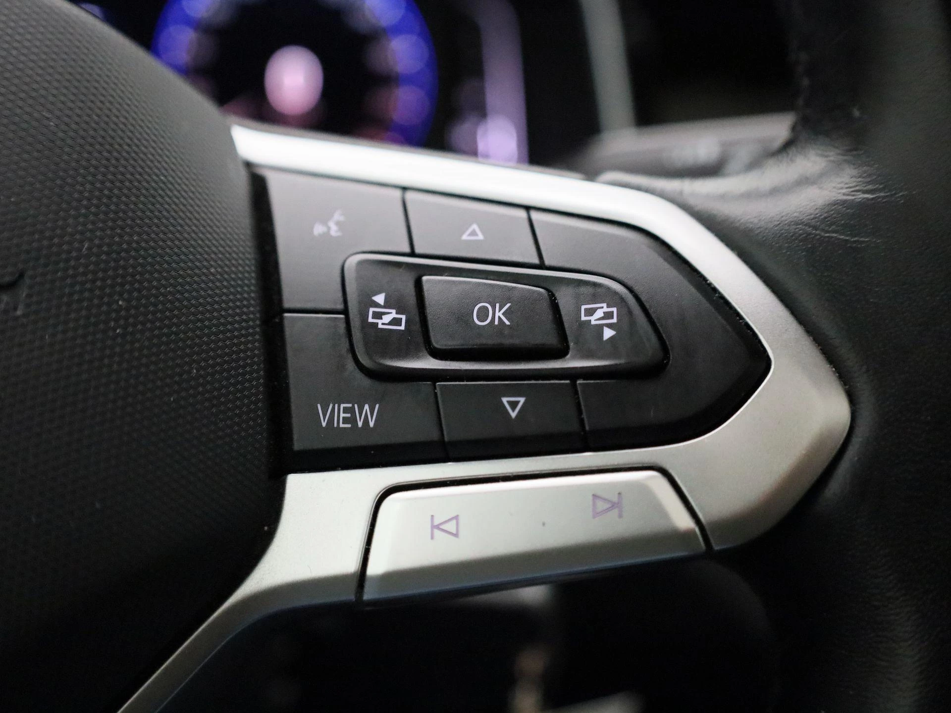 Volkswagen-Polo-image-17