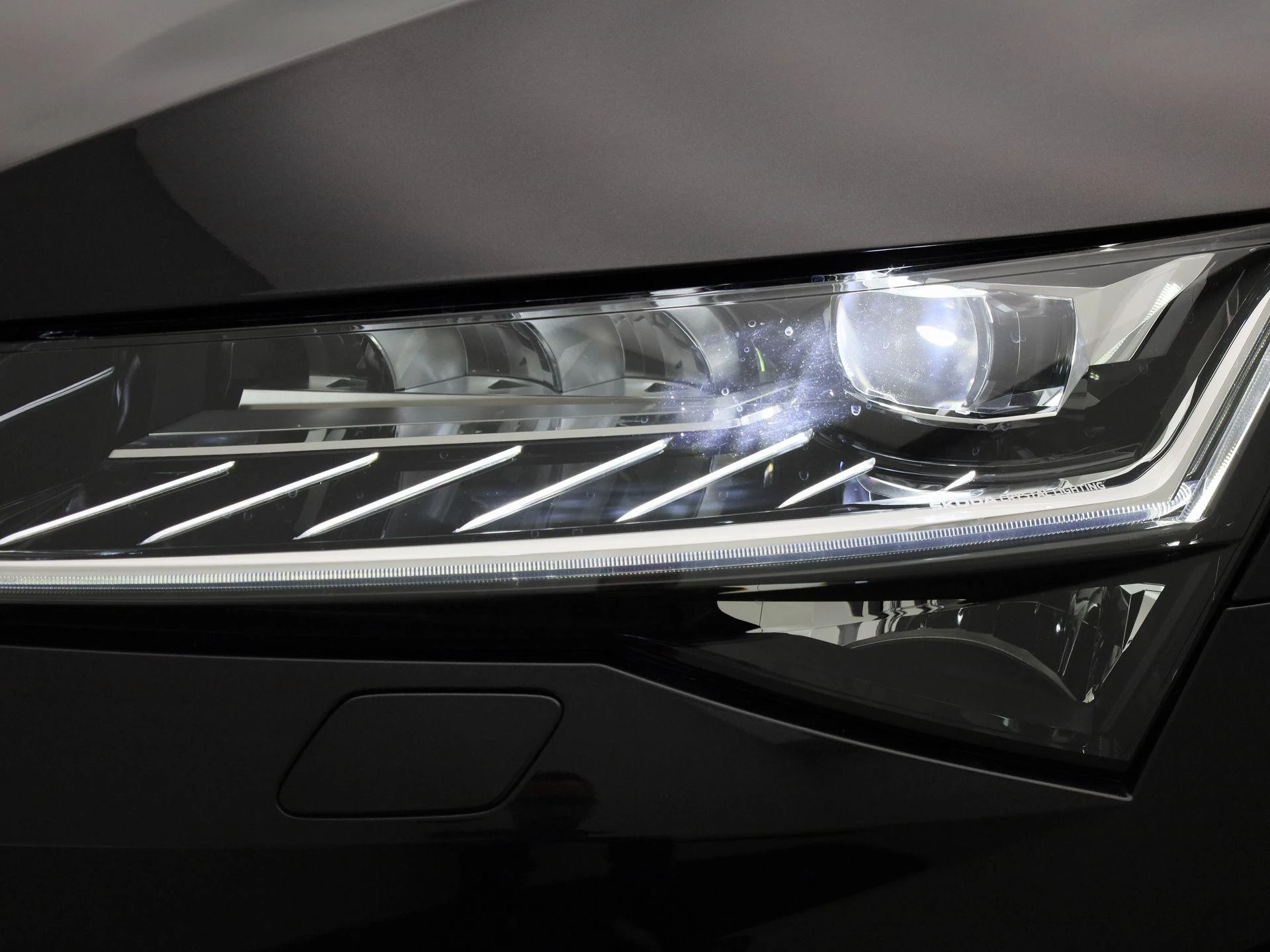 Škoda Superb Combi 1.4 TSI iV Sportline Business