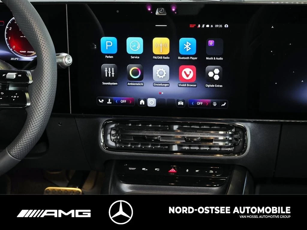 Mercedes-Benz CLA 200 4MATIC AMG PANO NIGHT AHK SUPERSCREEN AMG Line