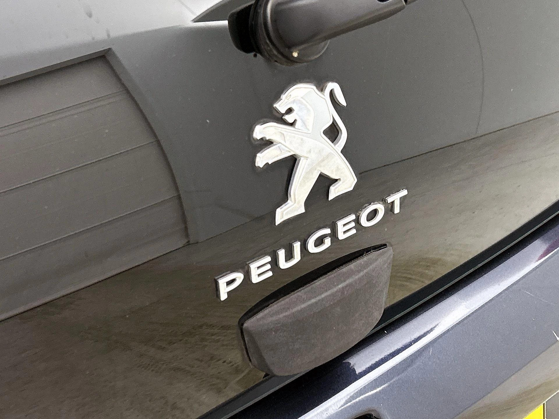 Peugeot 108 1.0 e-VTi Blue Lion