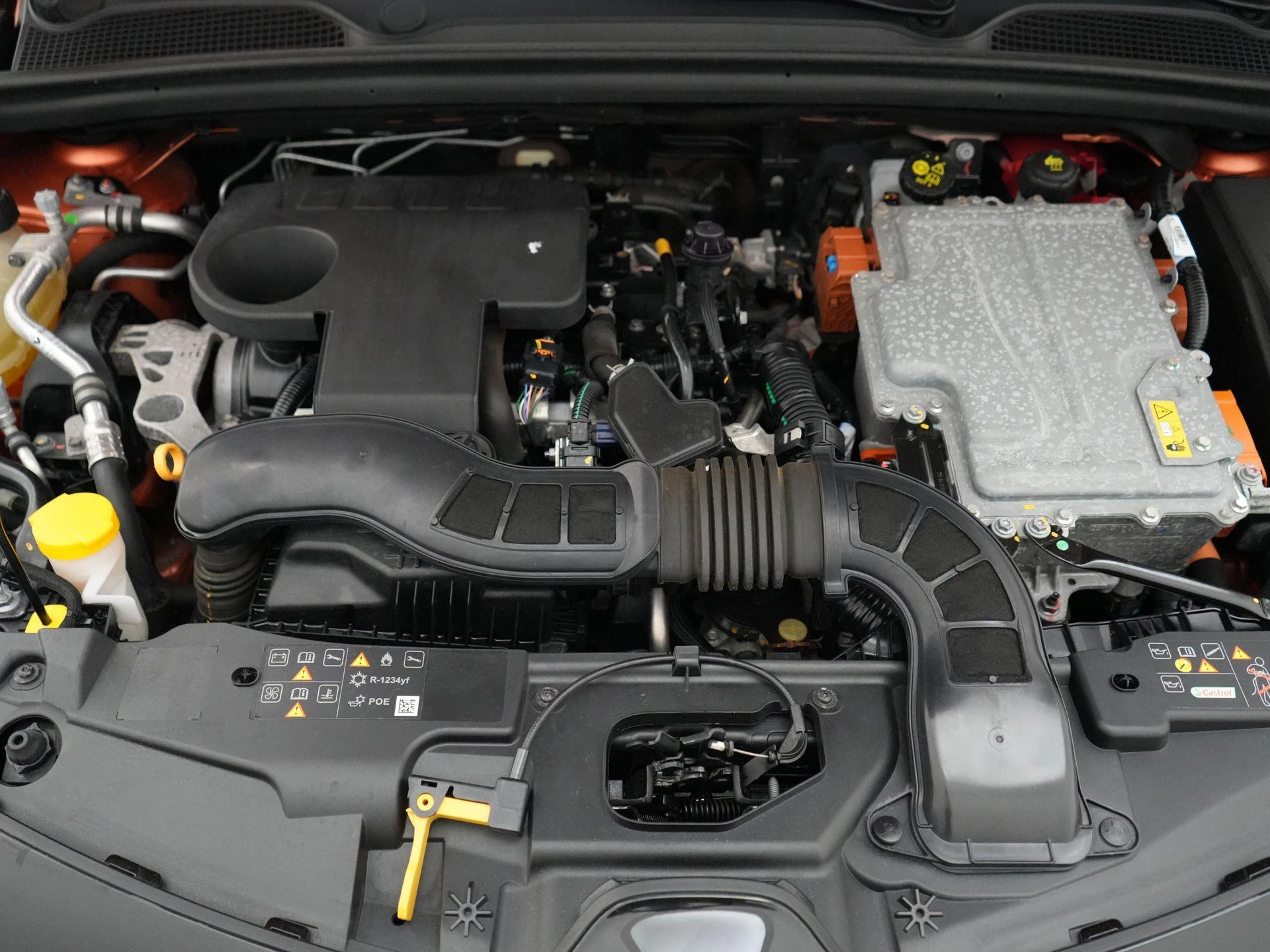 Renault Clio 1.6 E-Tech Hybrid 140 Initiale Paris