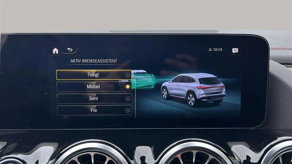 Mercedes-Benz-EQA-image-20