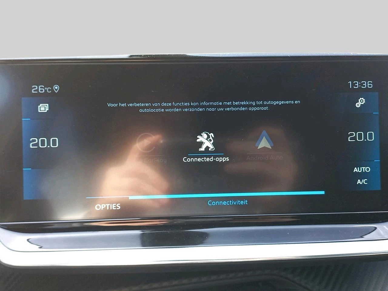 Peugeot-2008-image-13