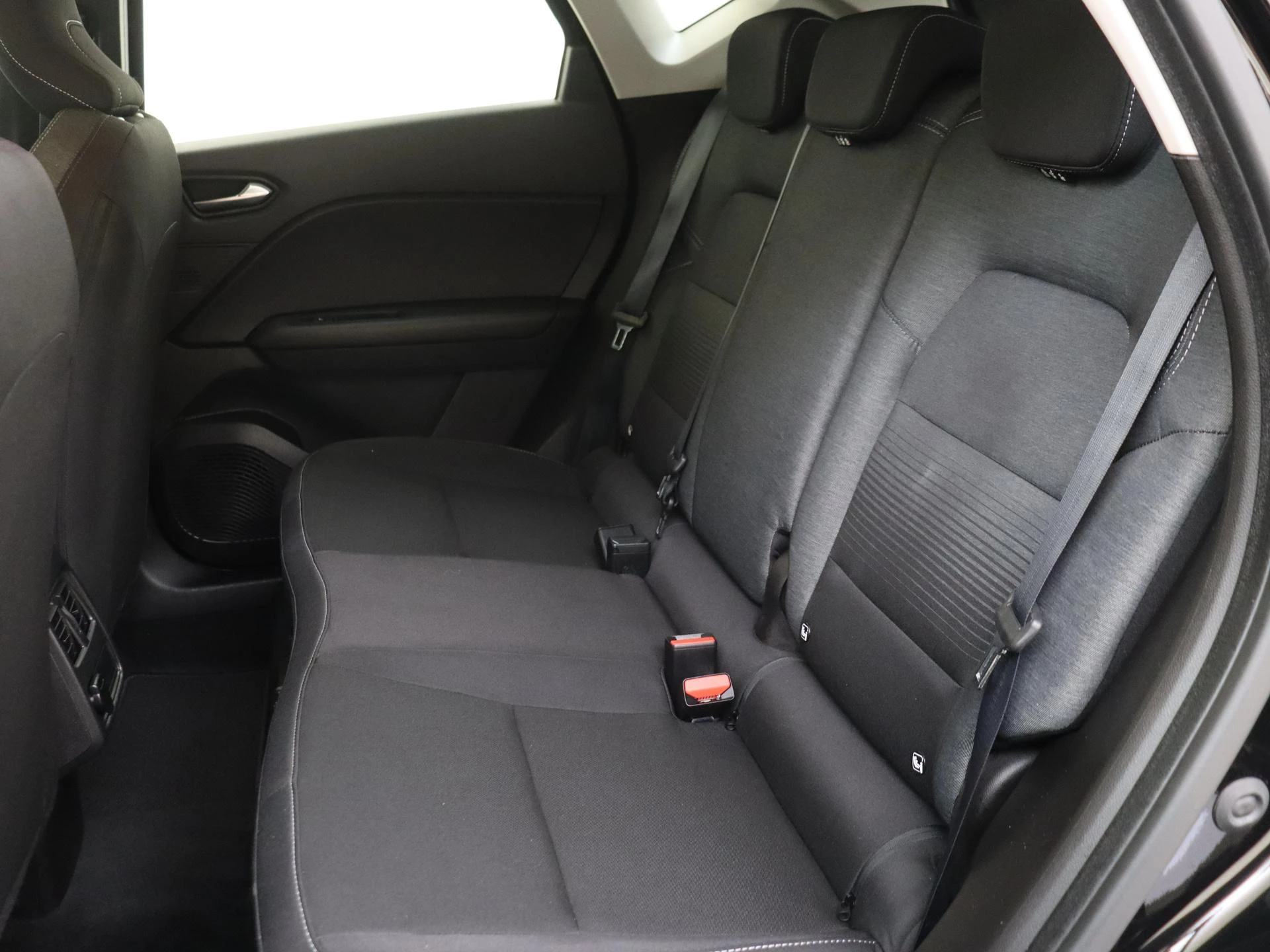 Renault-Captur-image-11