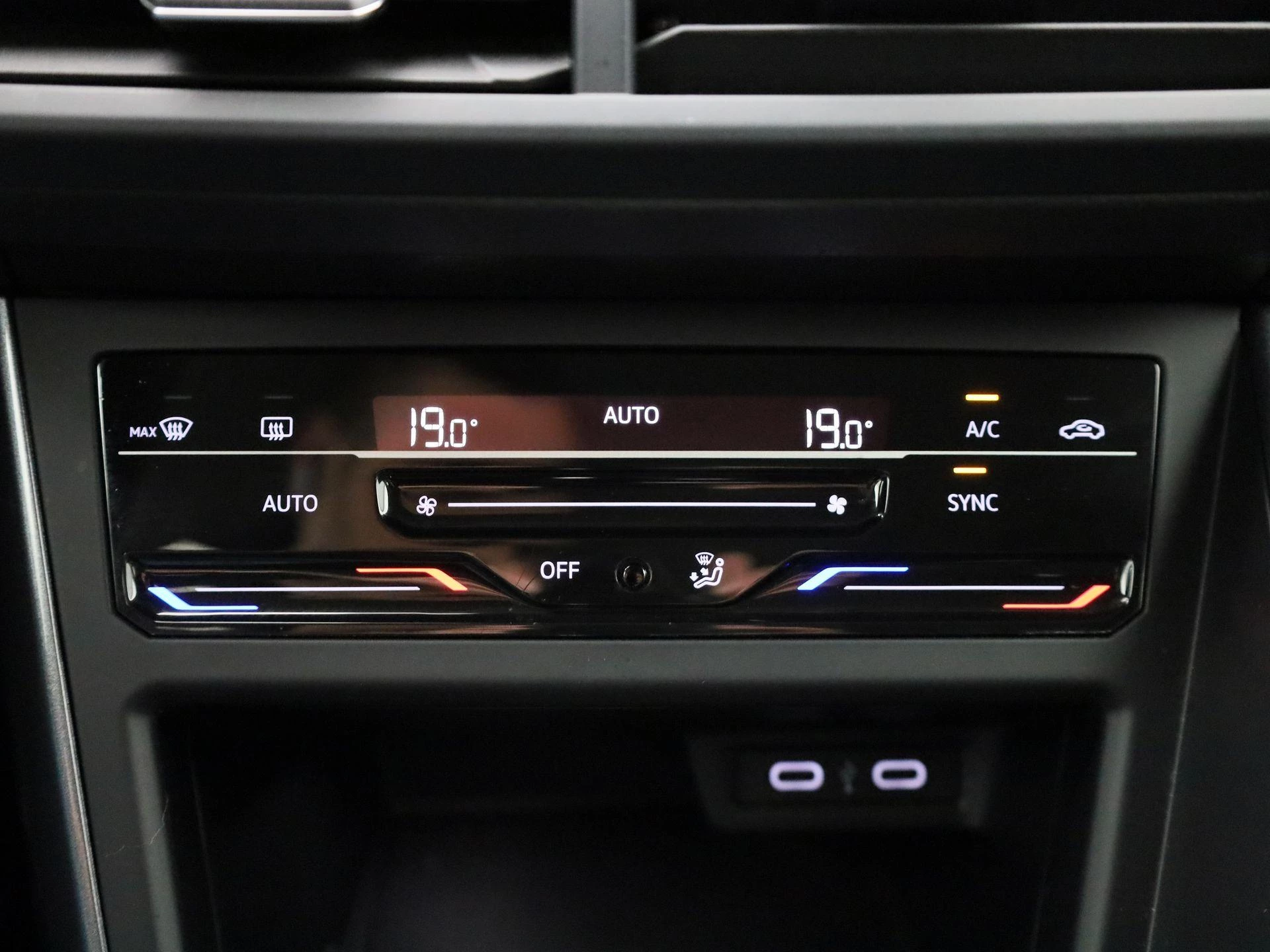 Volkswagen Polo 1.0 TSI R-Line Business