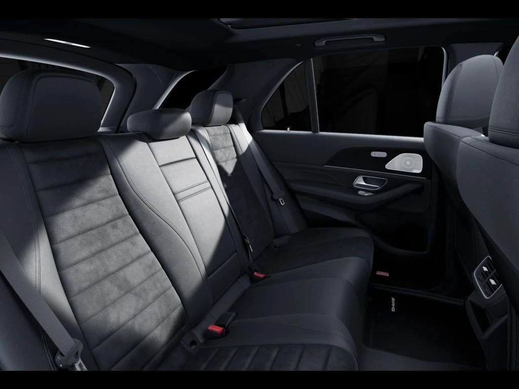 Mercedes-Benz-GLE 450 d-image-11