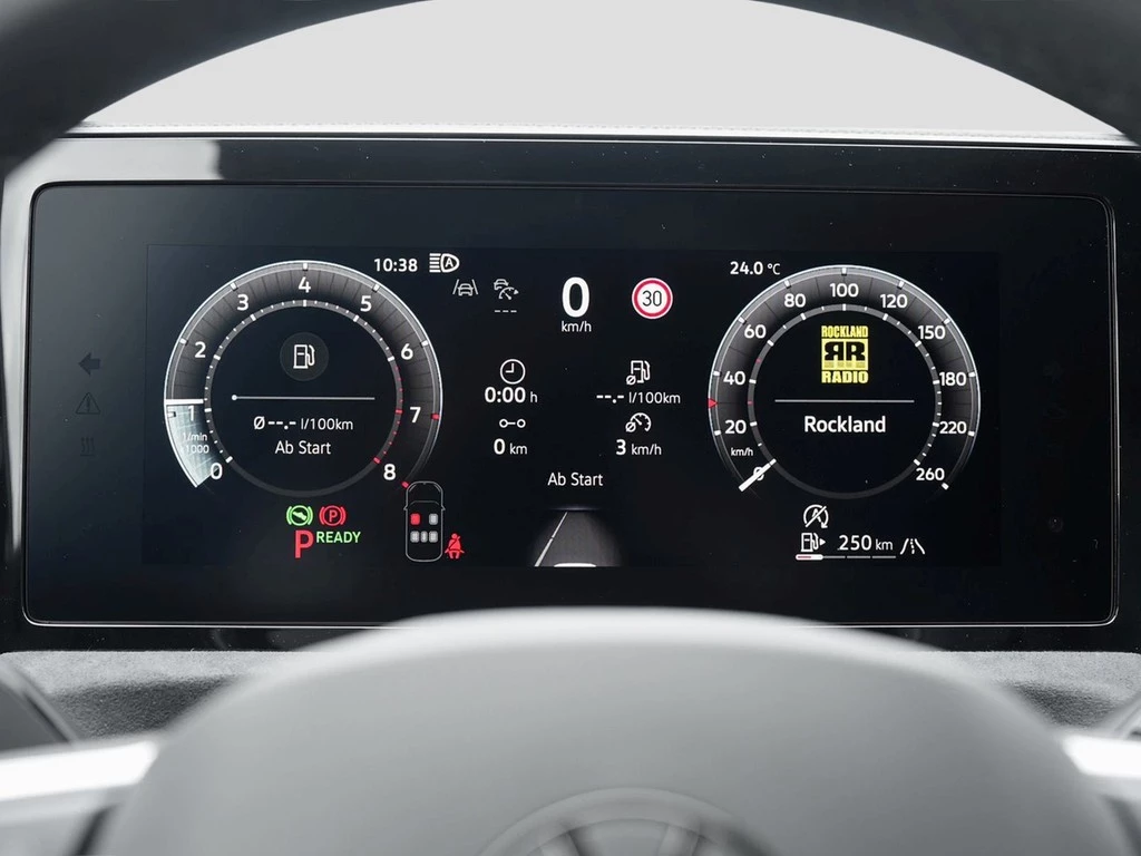 Volkswagen-Tiguan-image-12
