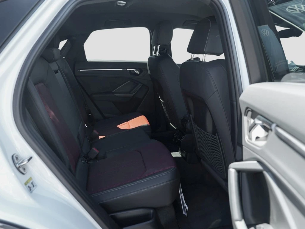 Audi-Q3-image-10