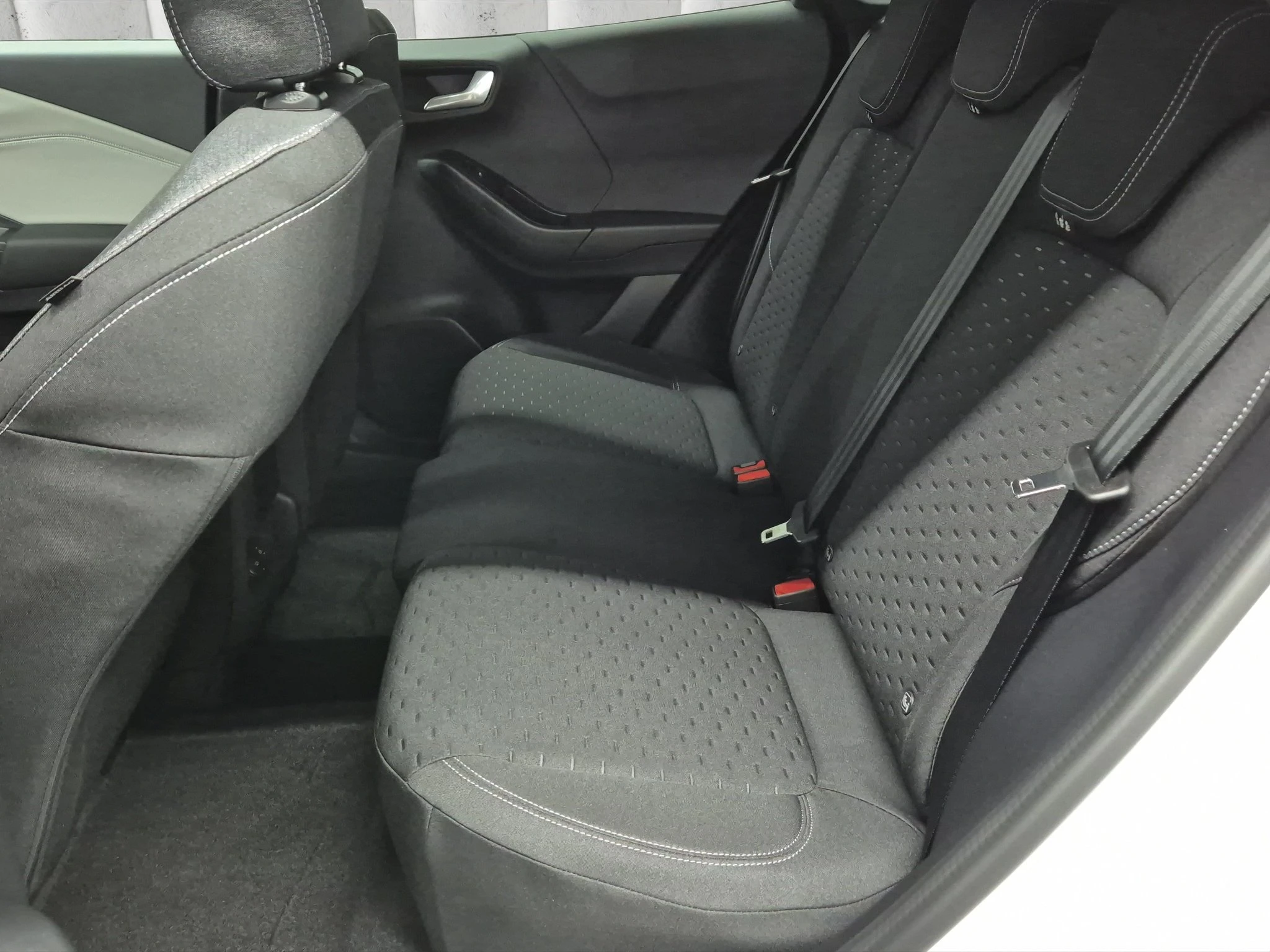 Ford-Puma Gen-E-image-10