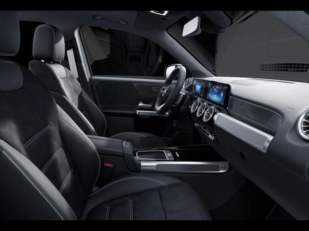 Mercedes-Benz-GLB 200 d-image-10
