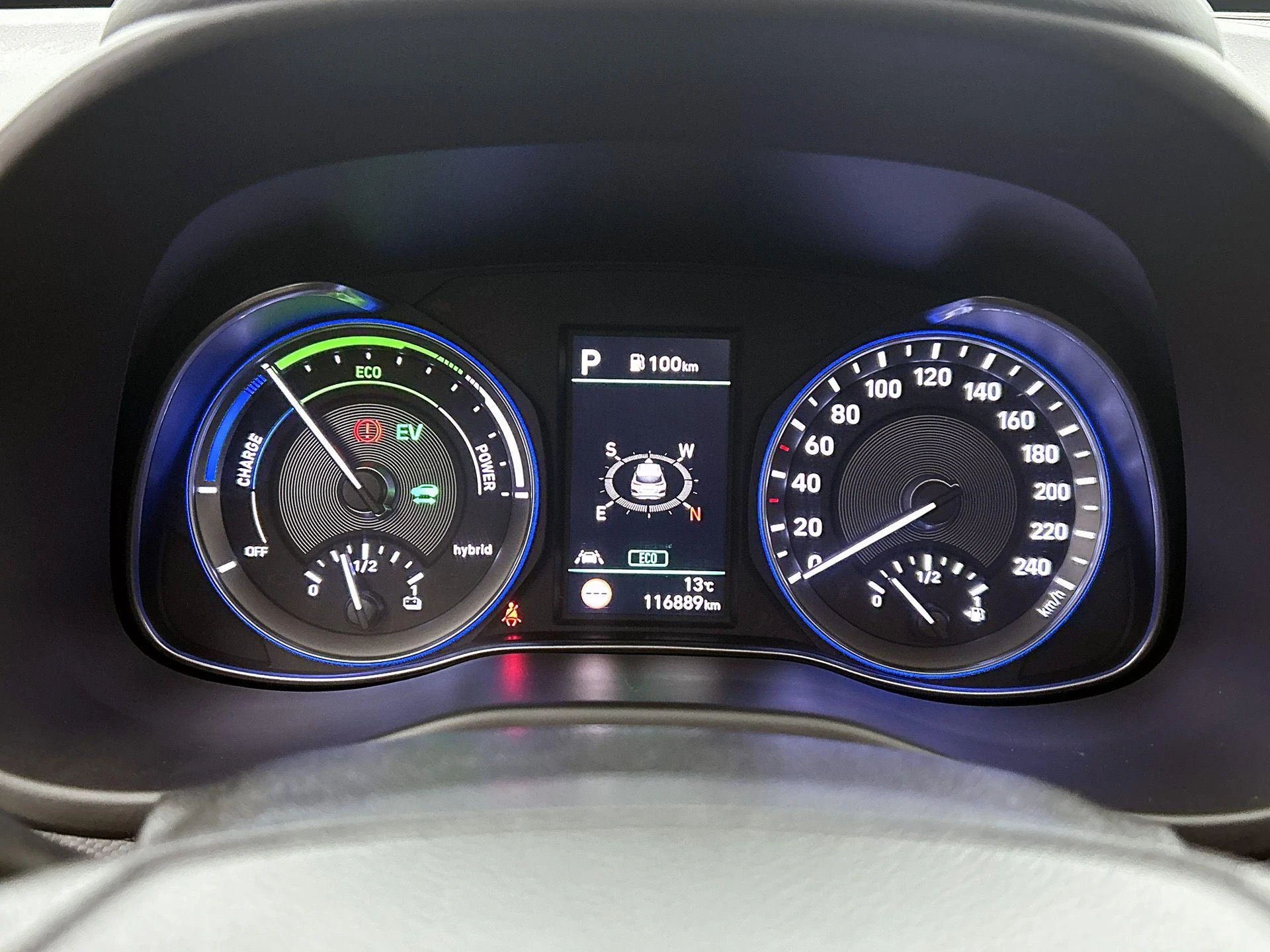 Hyundai-Kona-image-18