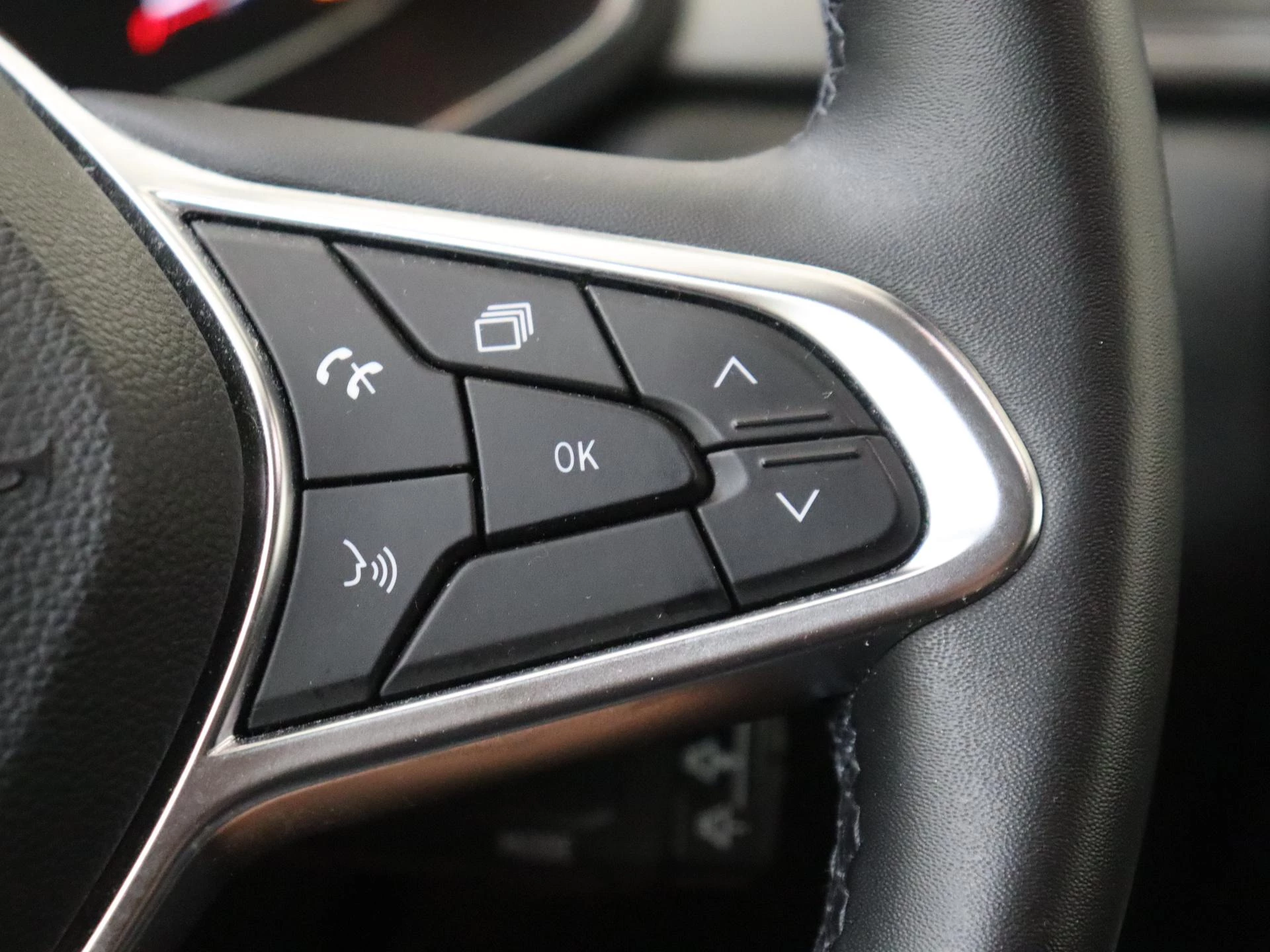 Renault-Captur-image-13