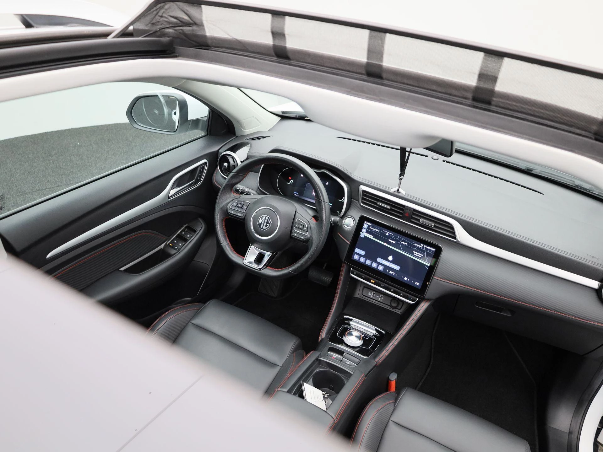 MG-ZS EV-image-36