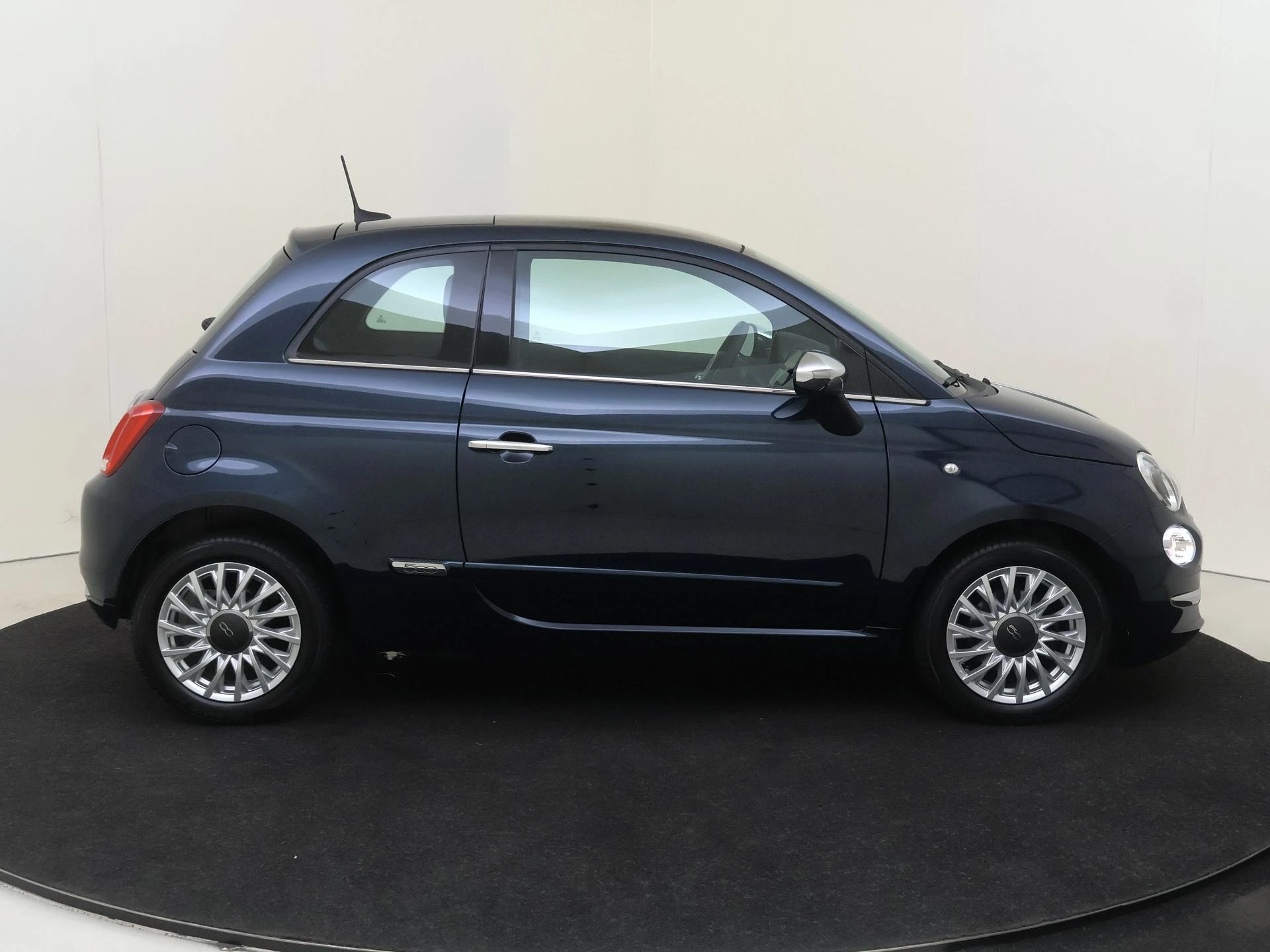 Fiat-500-image-9