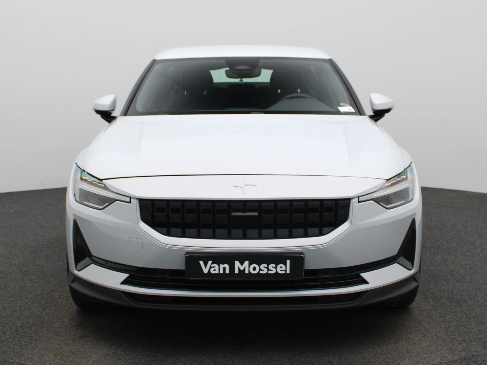 Polestar-2-image-2