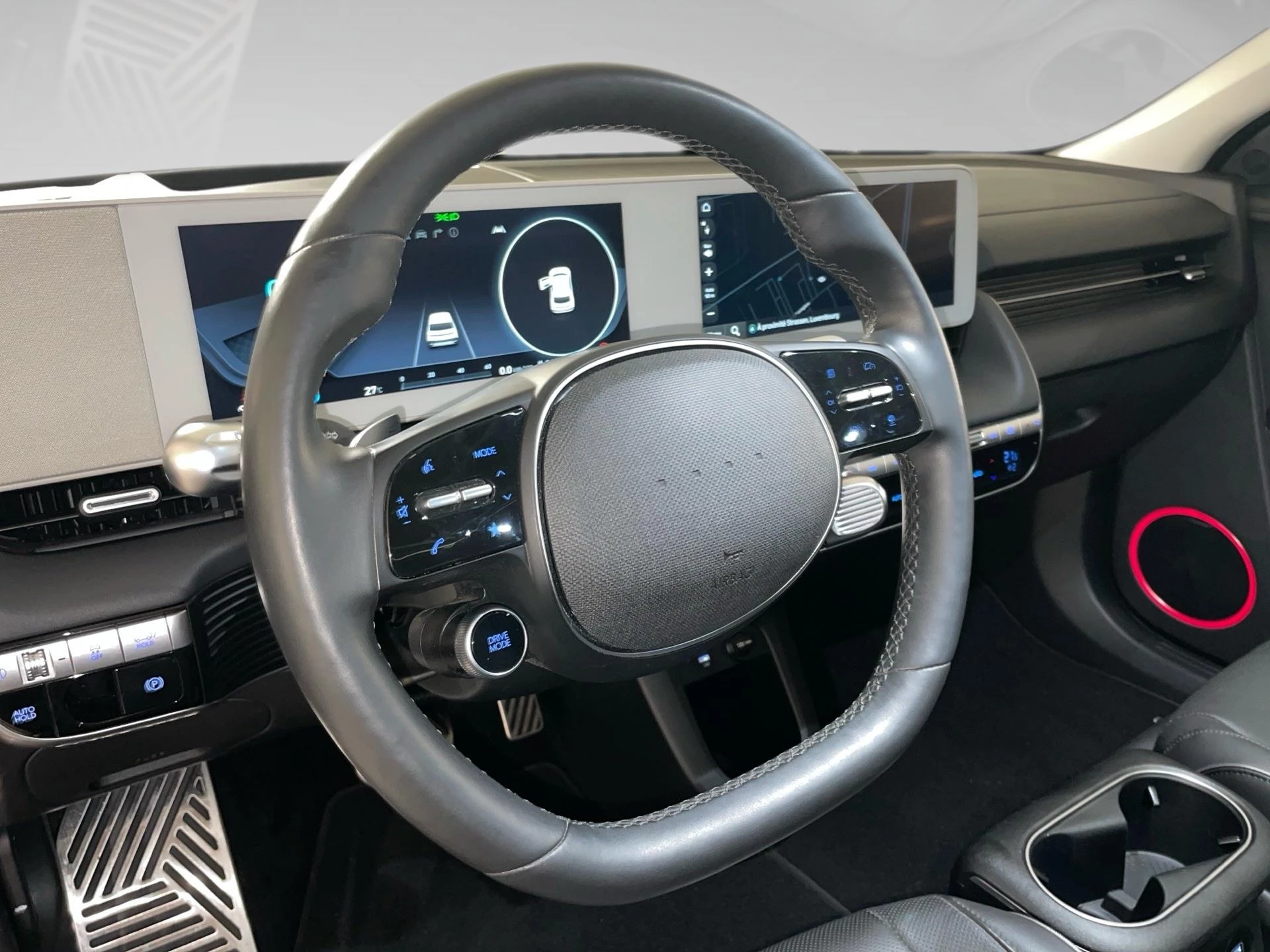 Hyundai IONIQ 73kWh Balance Vision