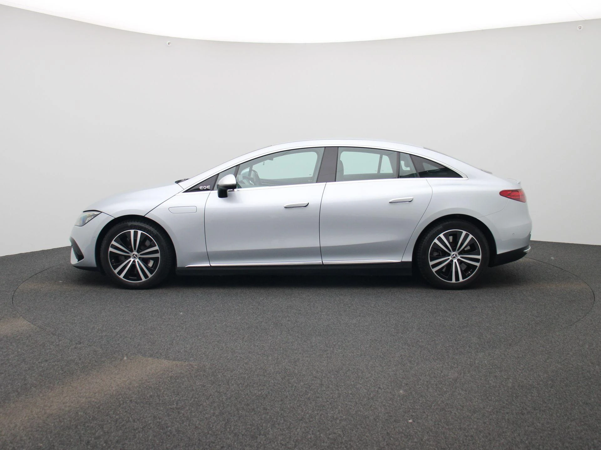 Mercedes-Benz EQE 300 Business Line 89 kWh