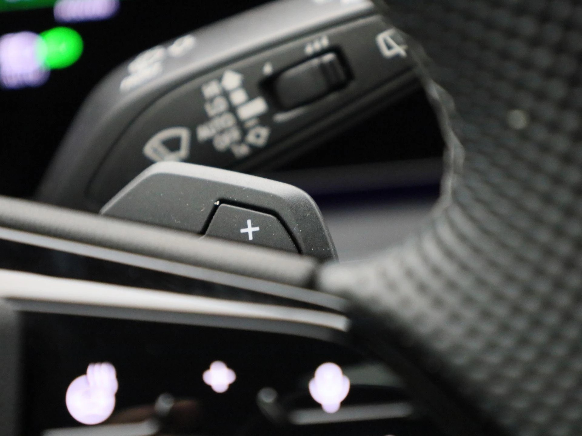 Audi-Q6 e-tron-image-36