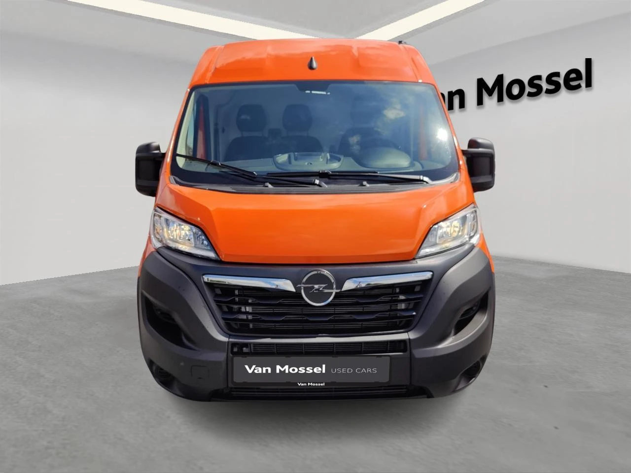 Opel Movano 3500 Light L3H2 - 2.2L Turbo 140
