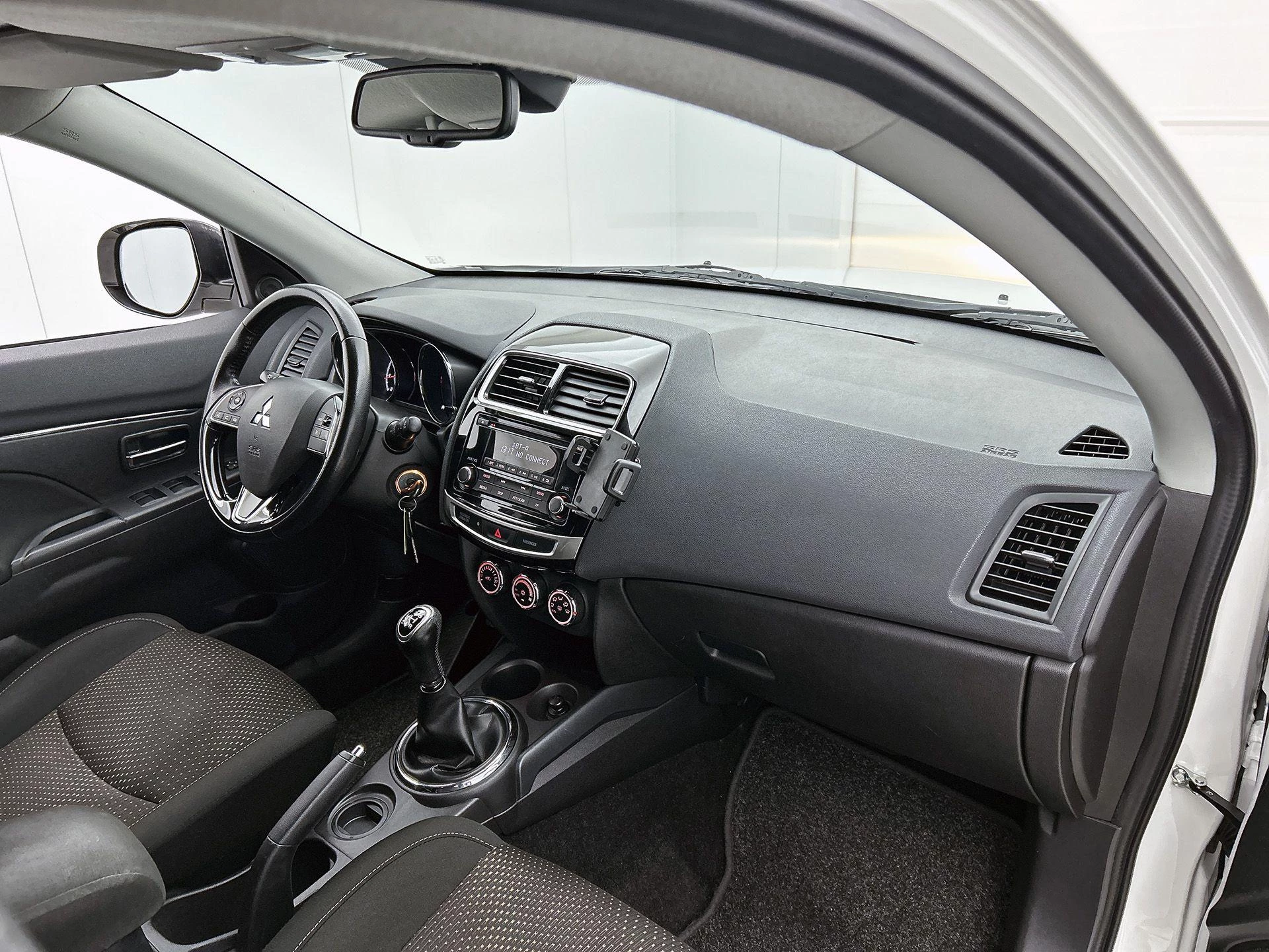 Mitsubishi-ASX-image-19