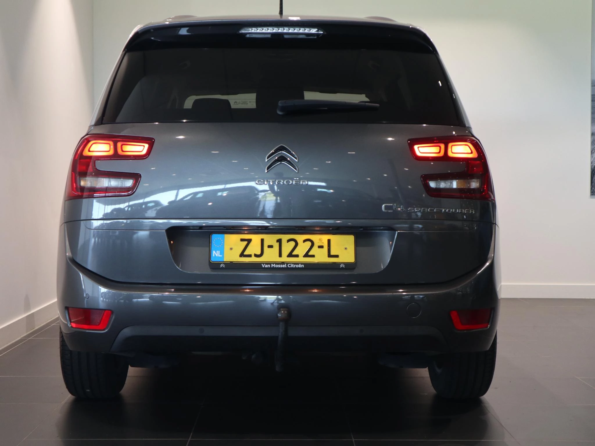 Citroën-Grand C4 Spacetourer-image-5