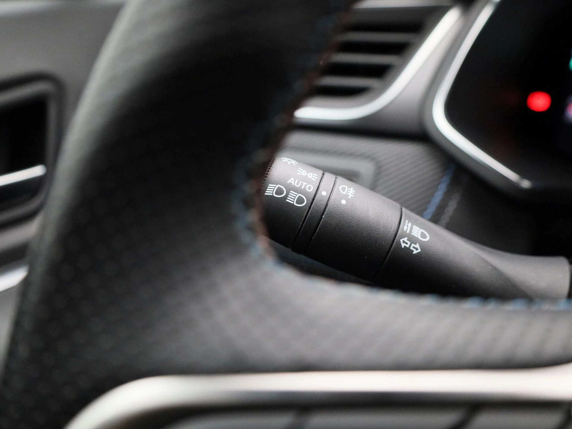 Renault-Captur-image-22