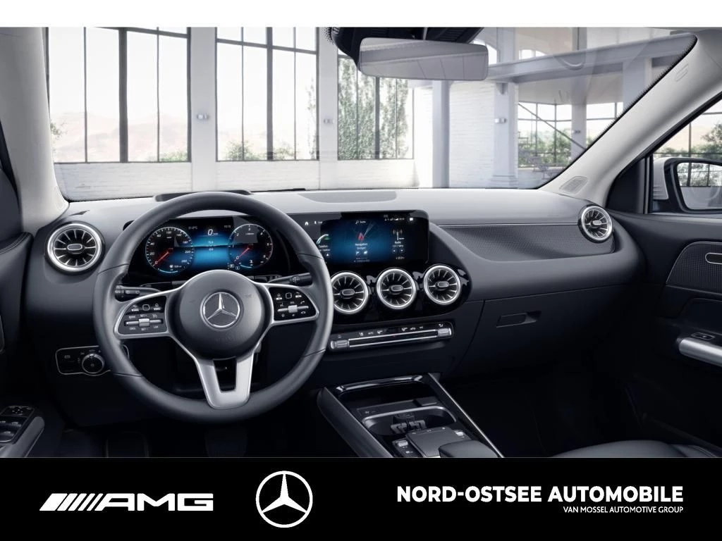 Mercedes-Benz GLA 220 d 4M PROGRESSIVE KAMERA PANO HUD NAVI Progressive