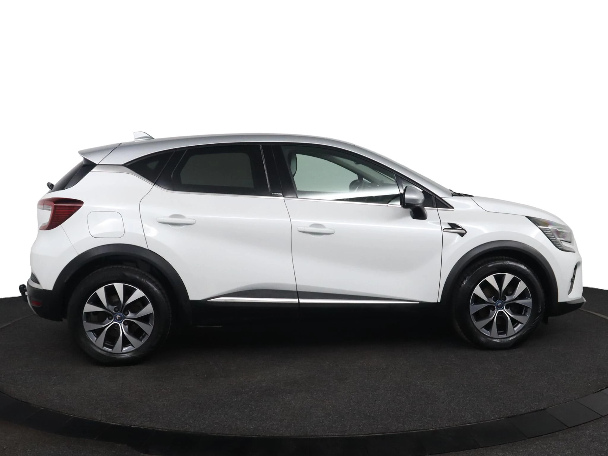 Renault-Captur-image-10