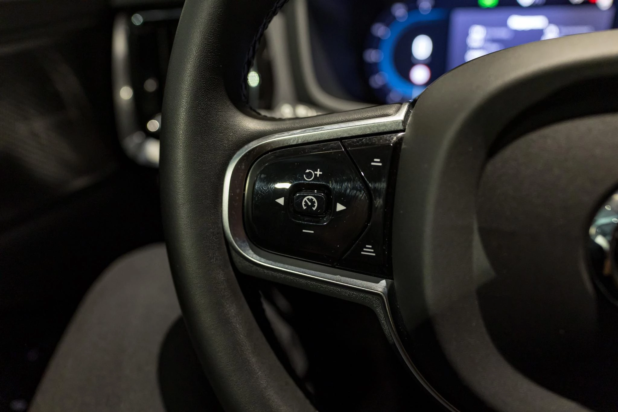 Volvo V60 Cross Country B4 D AWD Geartronic Pro