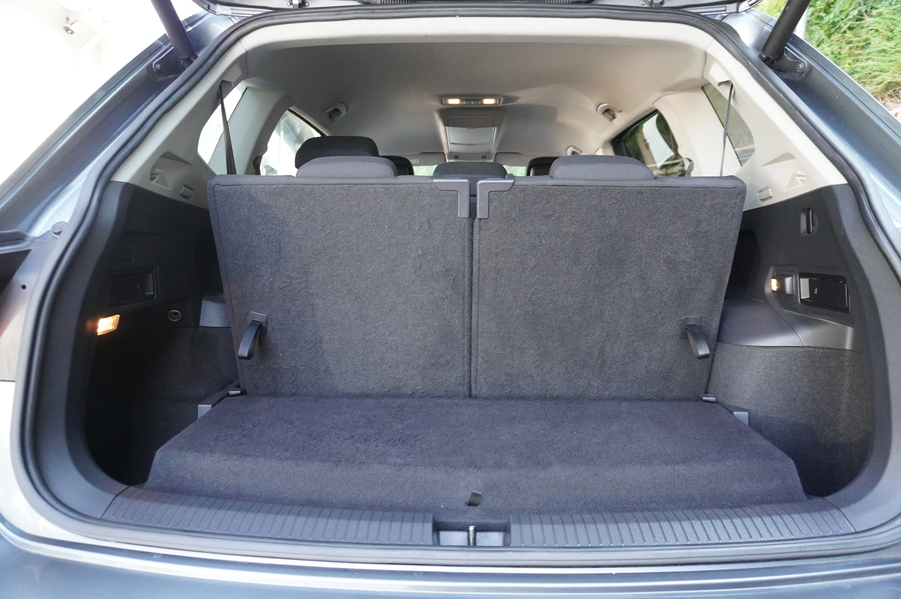 Volkswagen-Tiguan Allspace-image-12