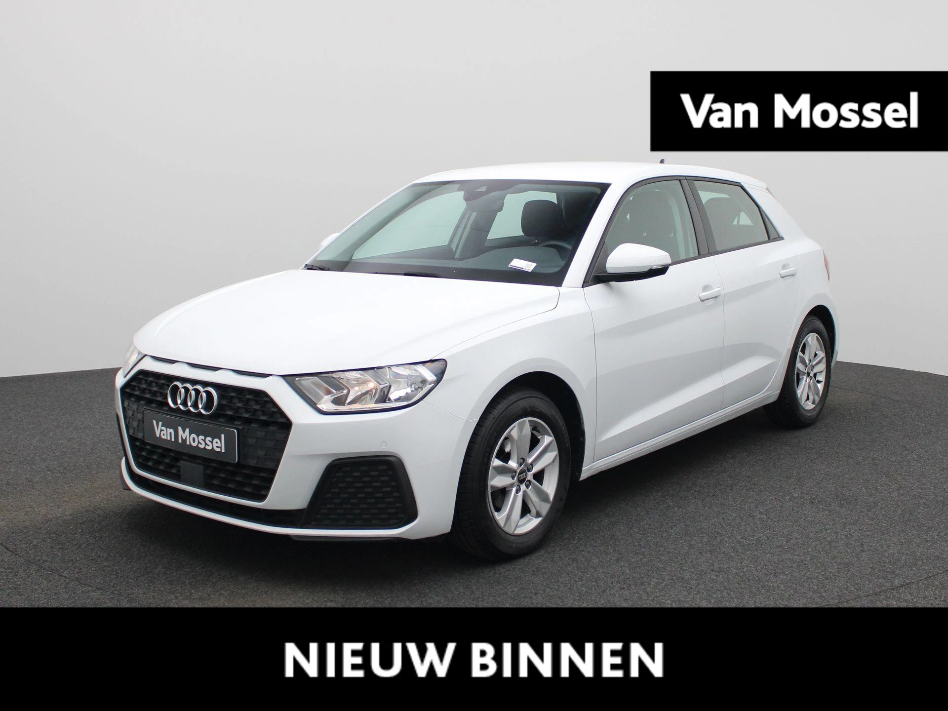 Audi-A1 Sportback-image-0