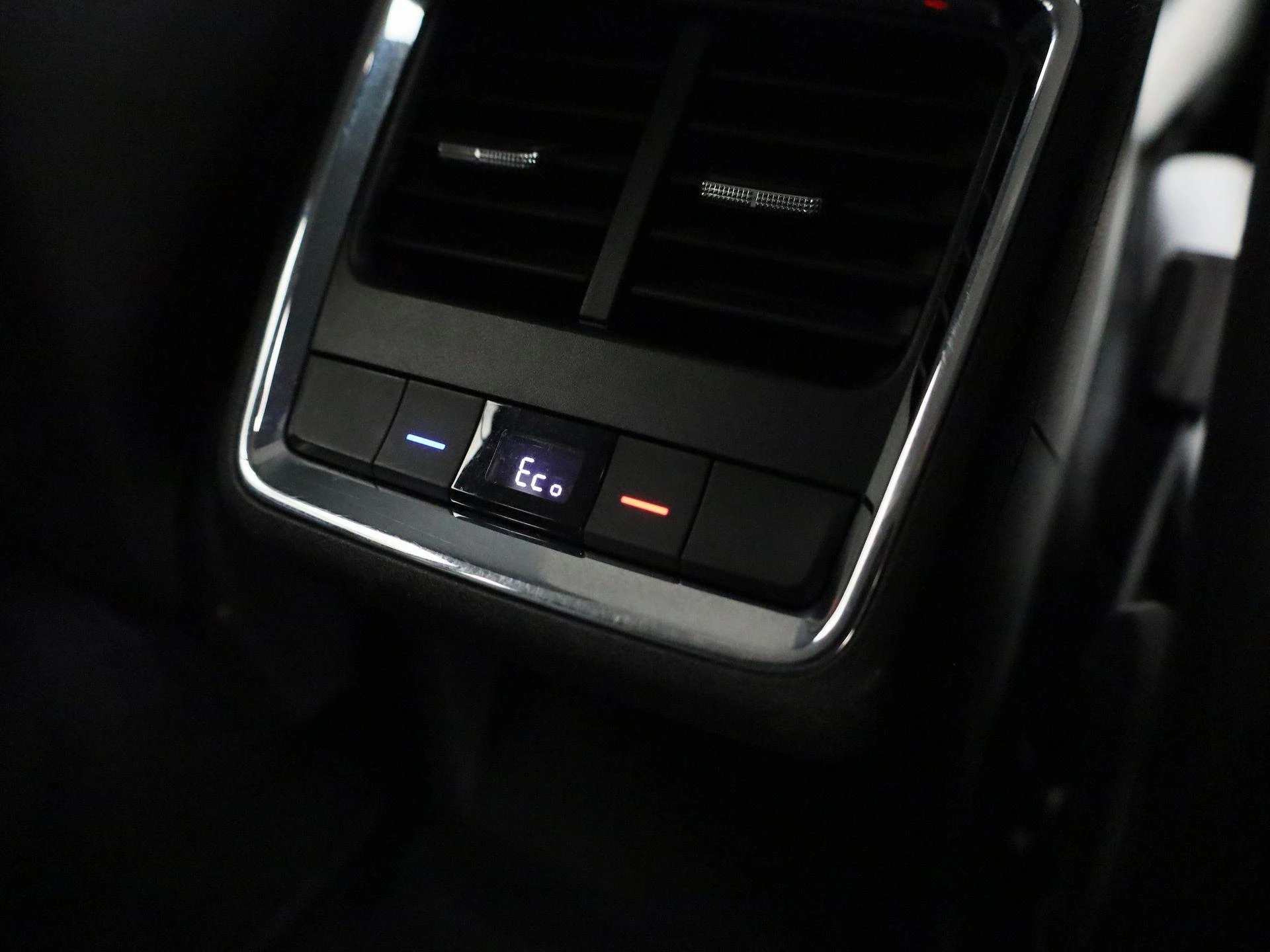 Škoda-Enyaq iV-image-32