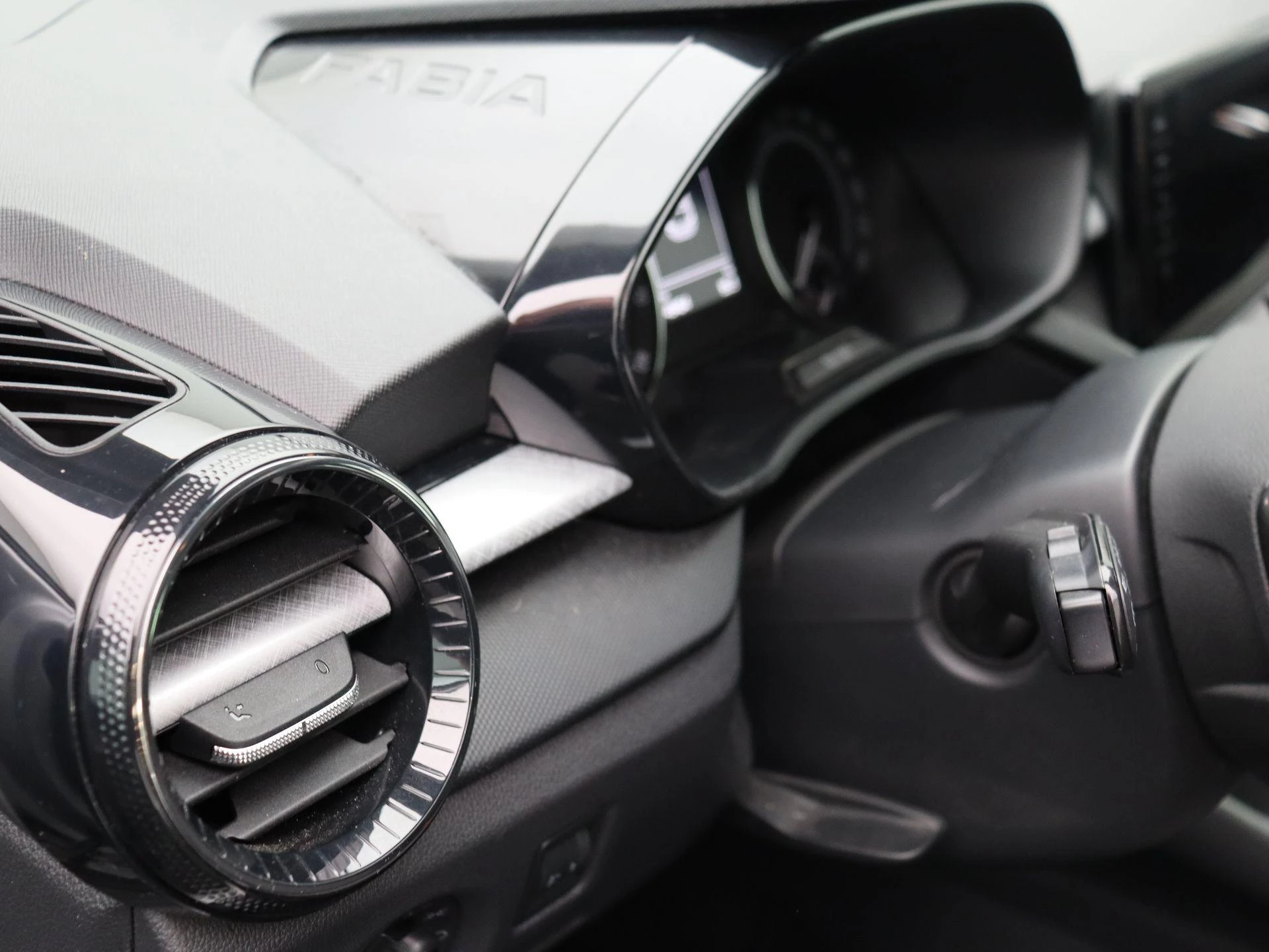 Škoda Fabia 1.0 MPI Ambition