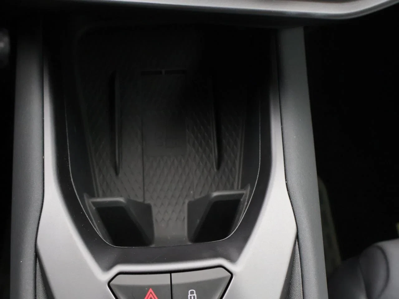 CUPRA Raval Raval Endurance First Edition Plus - Bicolor 211pk 51,5kWh *DEMO*