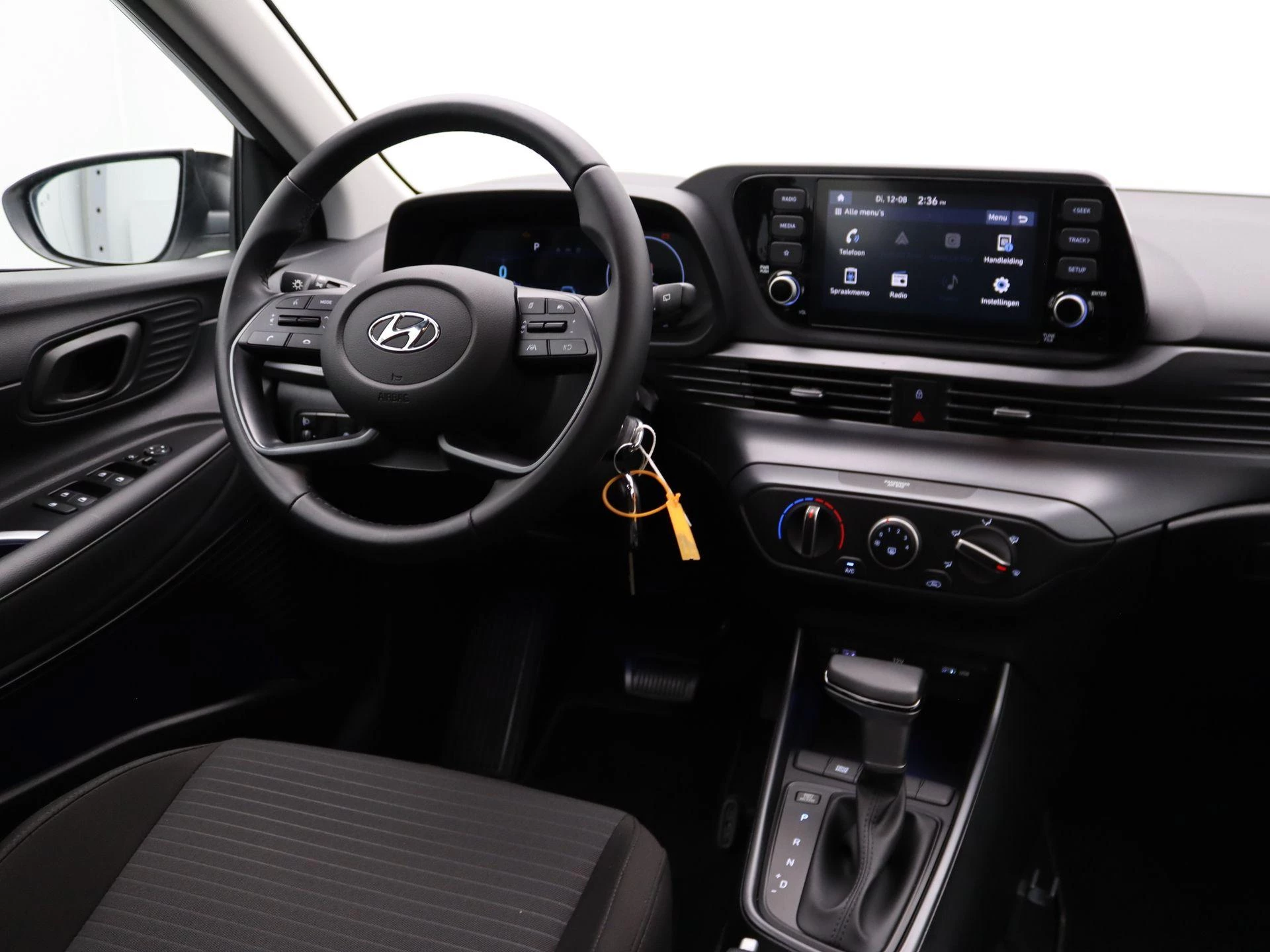 Hyundai-i20-image-25