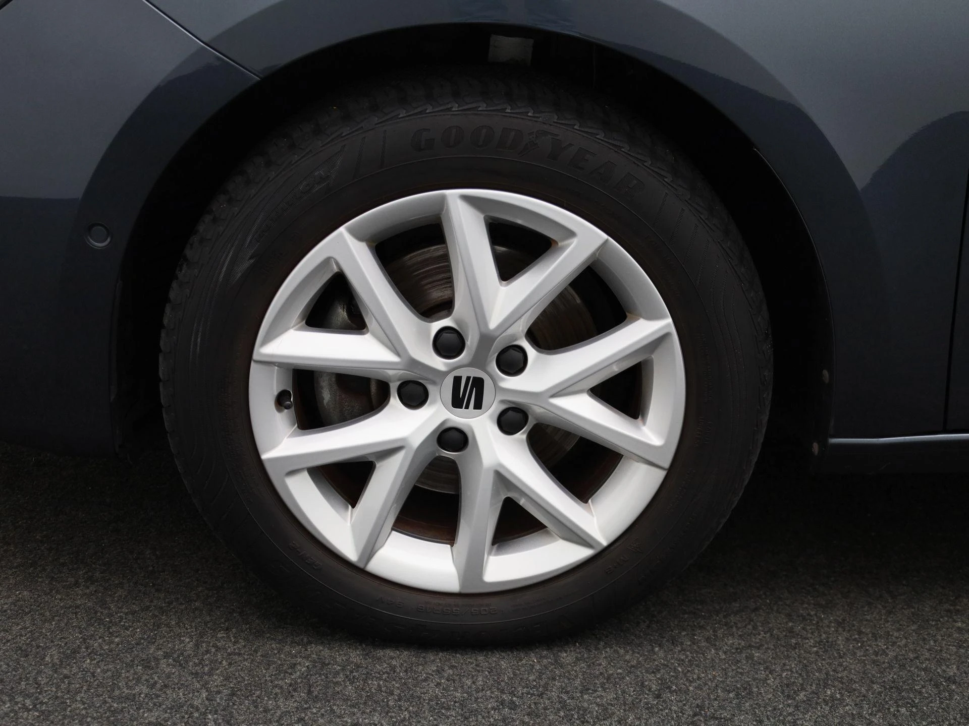 SEAT-Leon-image-12