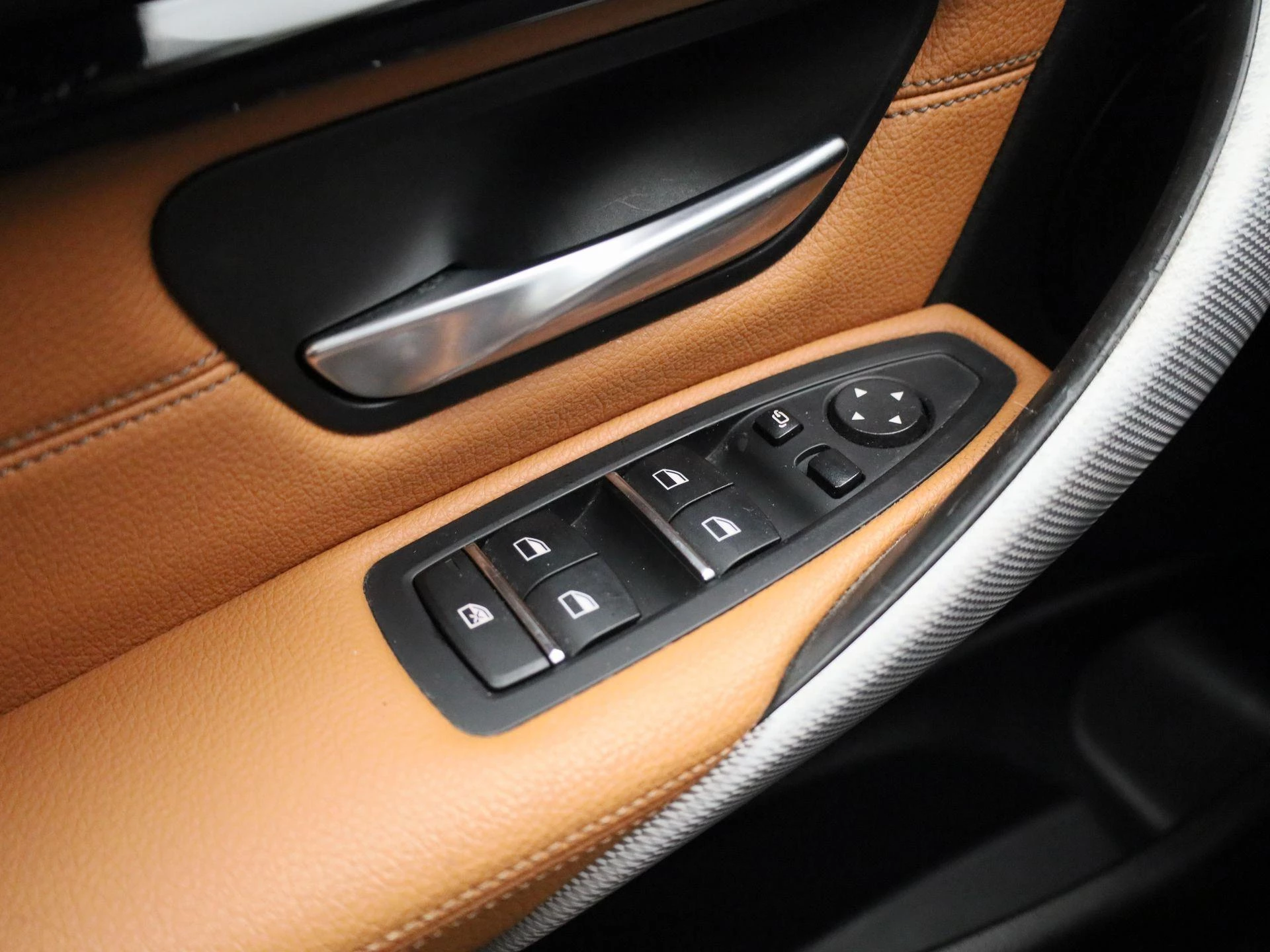 BMW-3 Serie-image-24