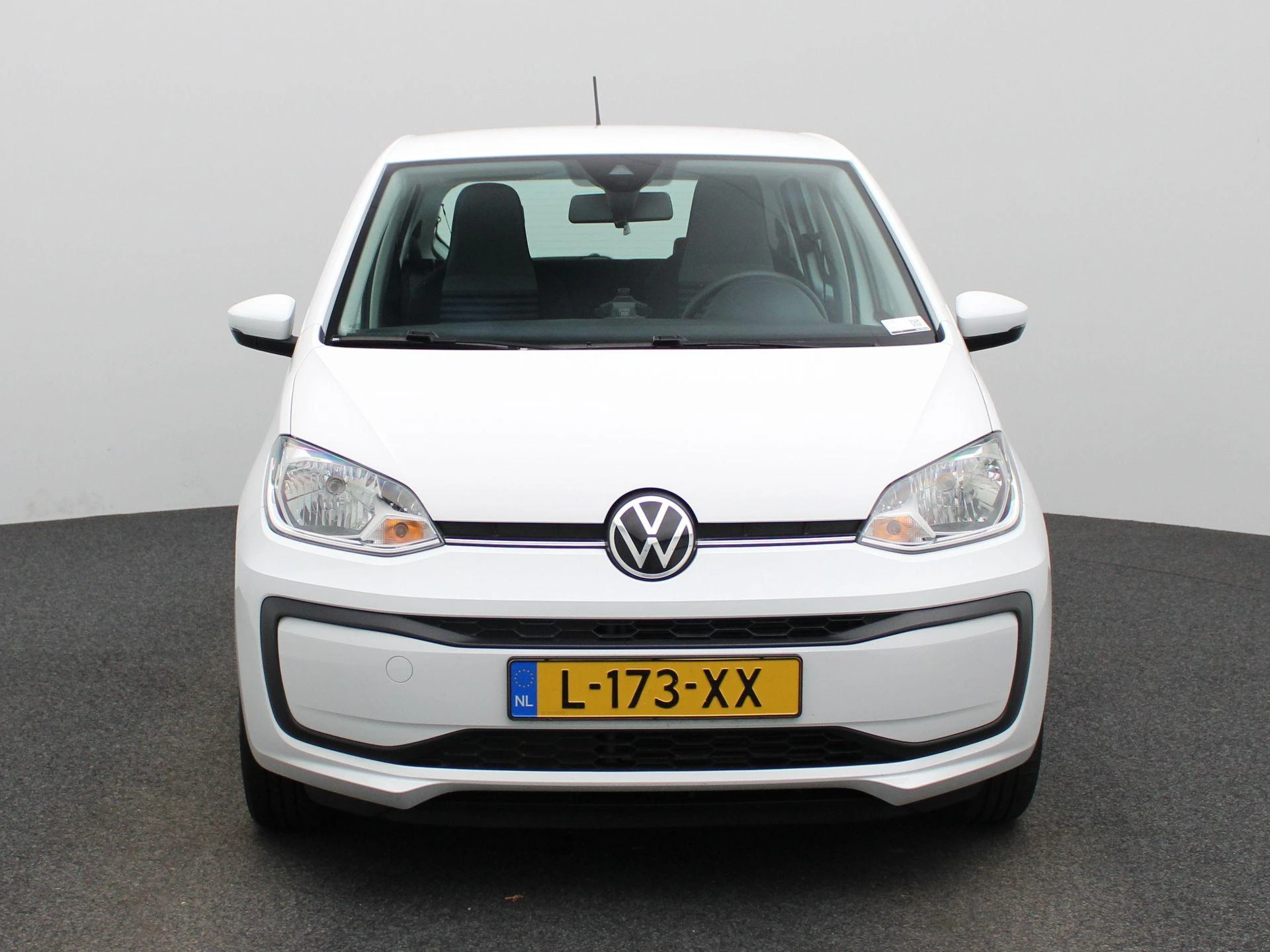 Volkswagen-up!-image-2