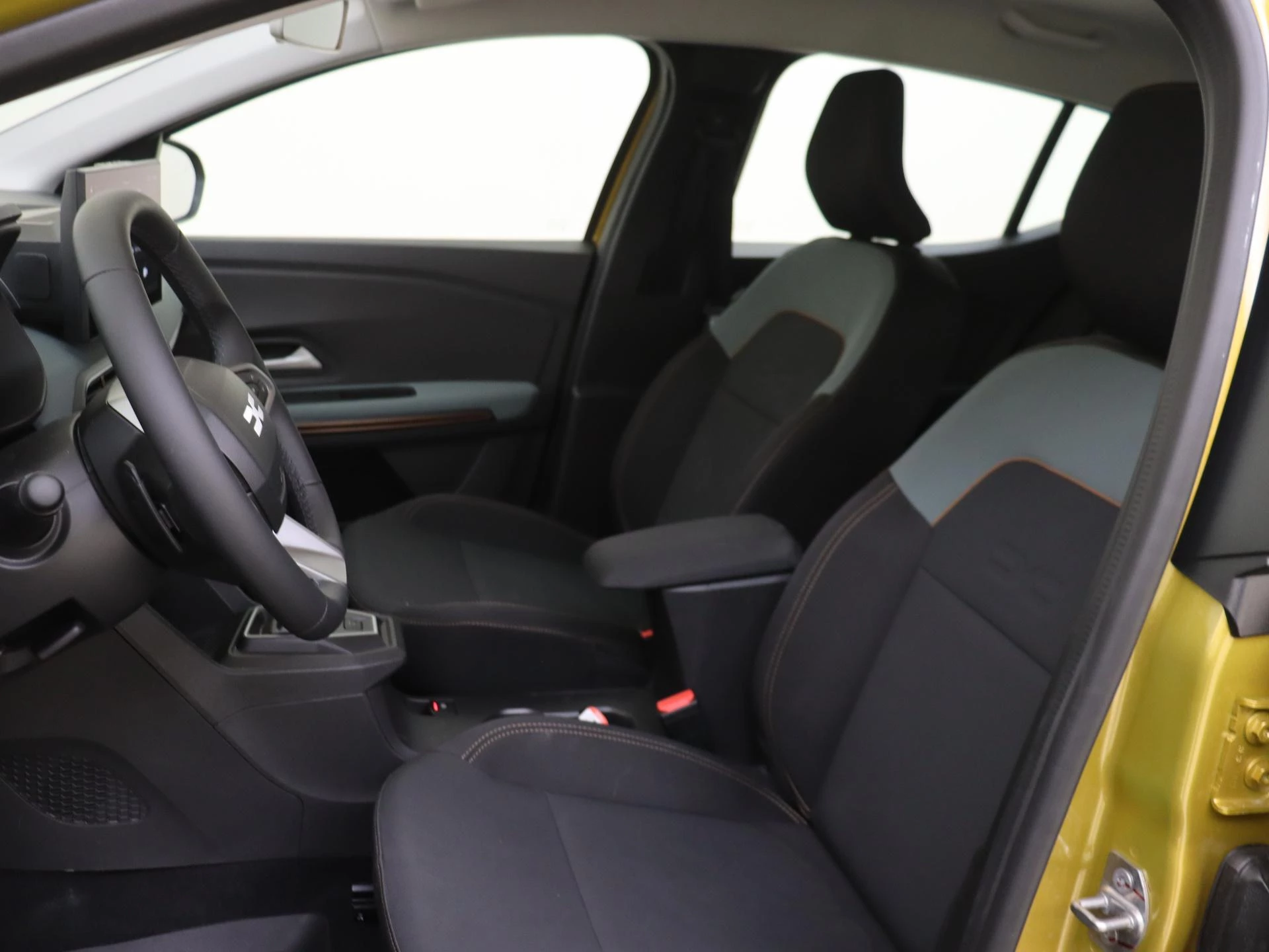 Dacia-Sandero Stepway-image-10