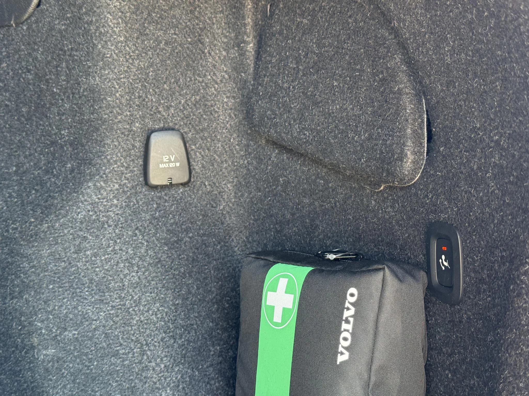 Volvo XC40 T4 Plug-in hybrid Plus Dark