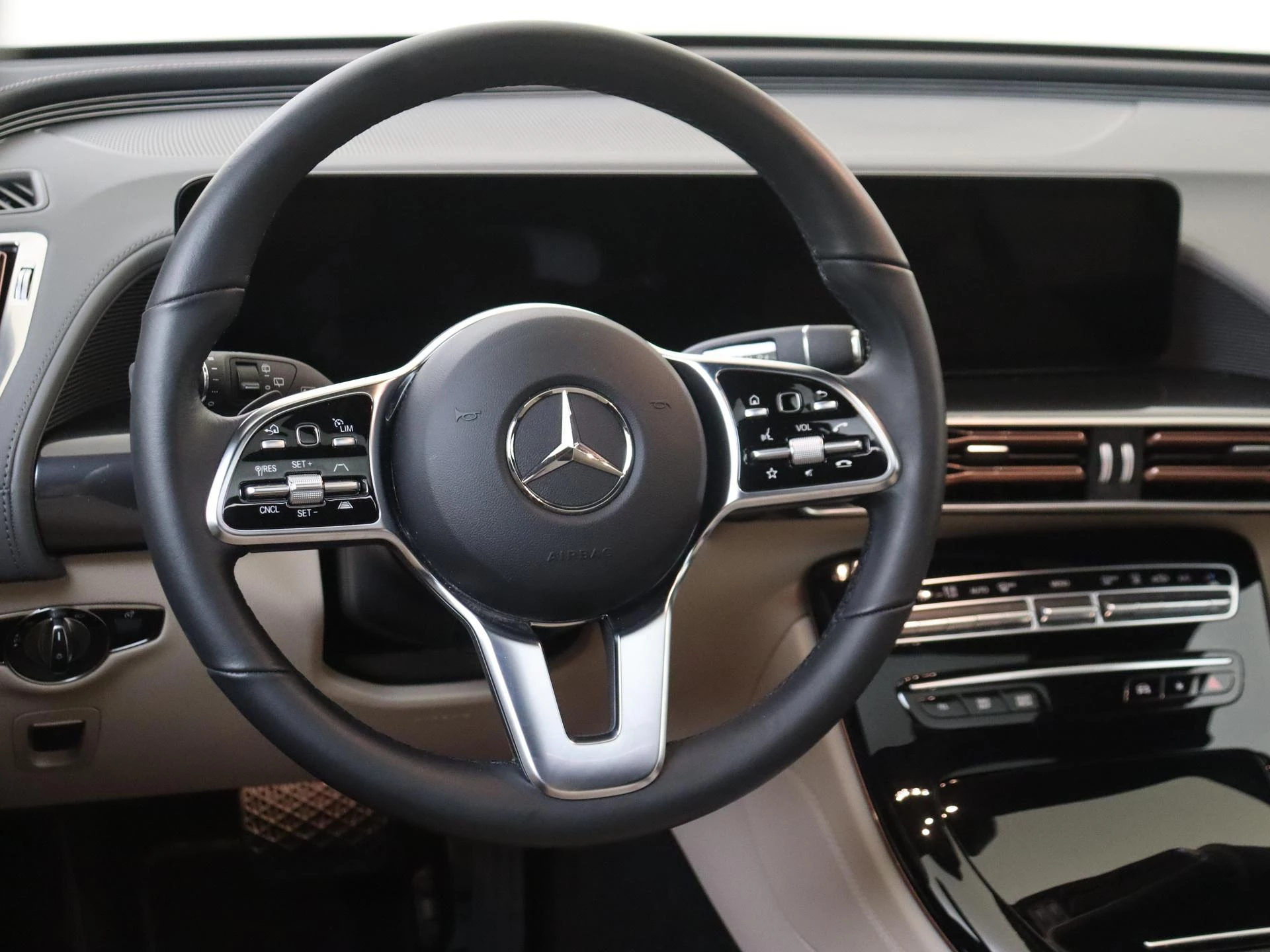 Mercedes-Benz EQC 400 4MATIC Luxury Line 80 kWh