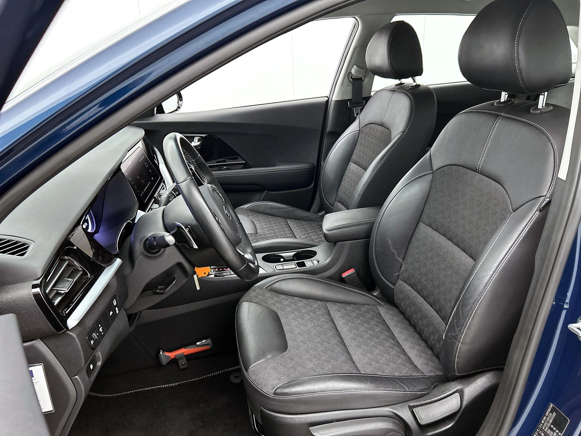 Kia-Niro-image-30