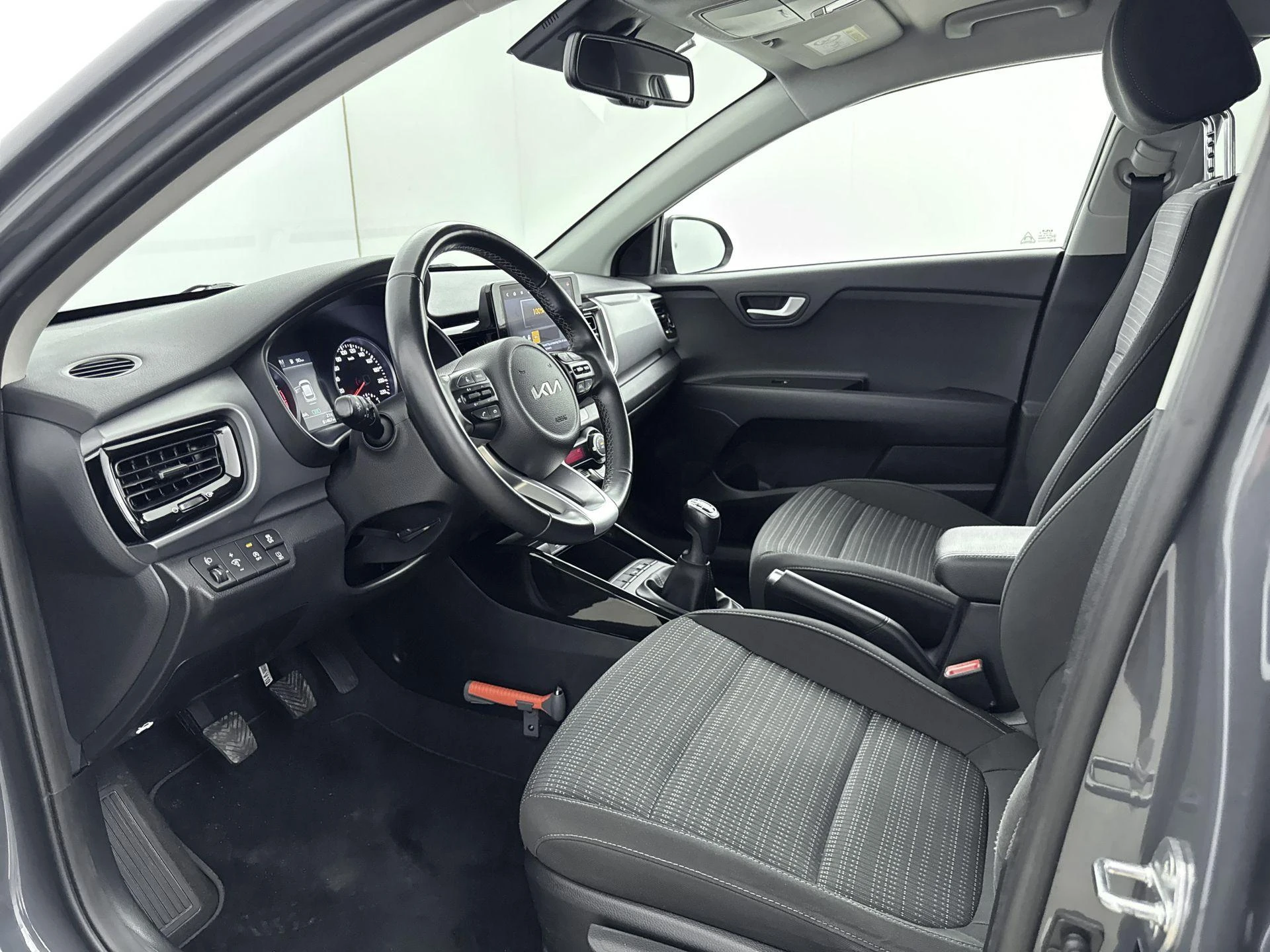 Kia-Stonic-image-7