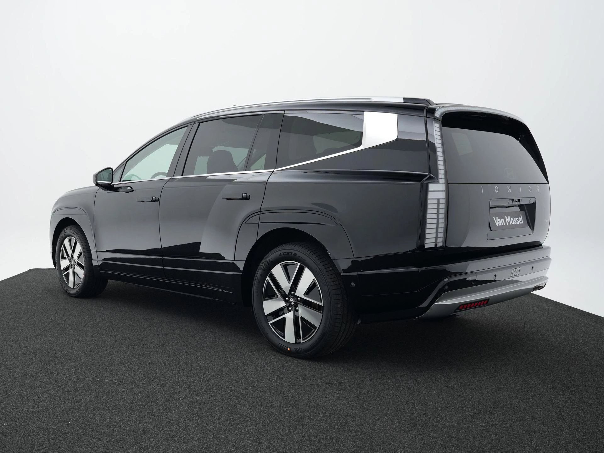 Hyundai-IONIQ 9-image-1