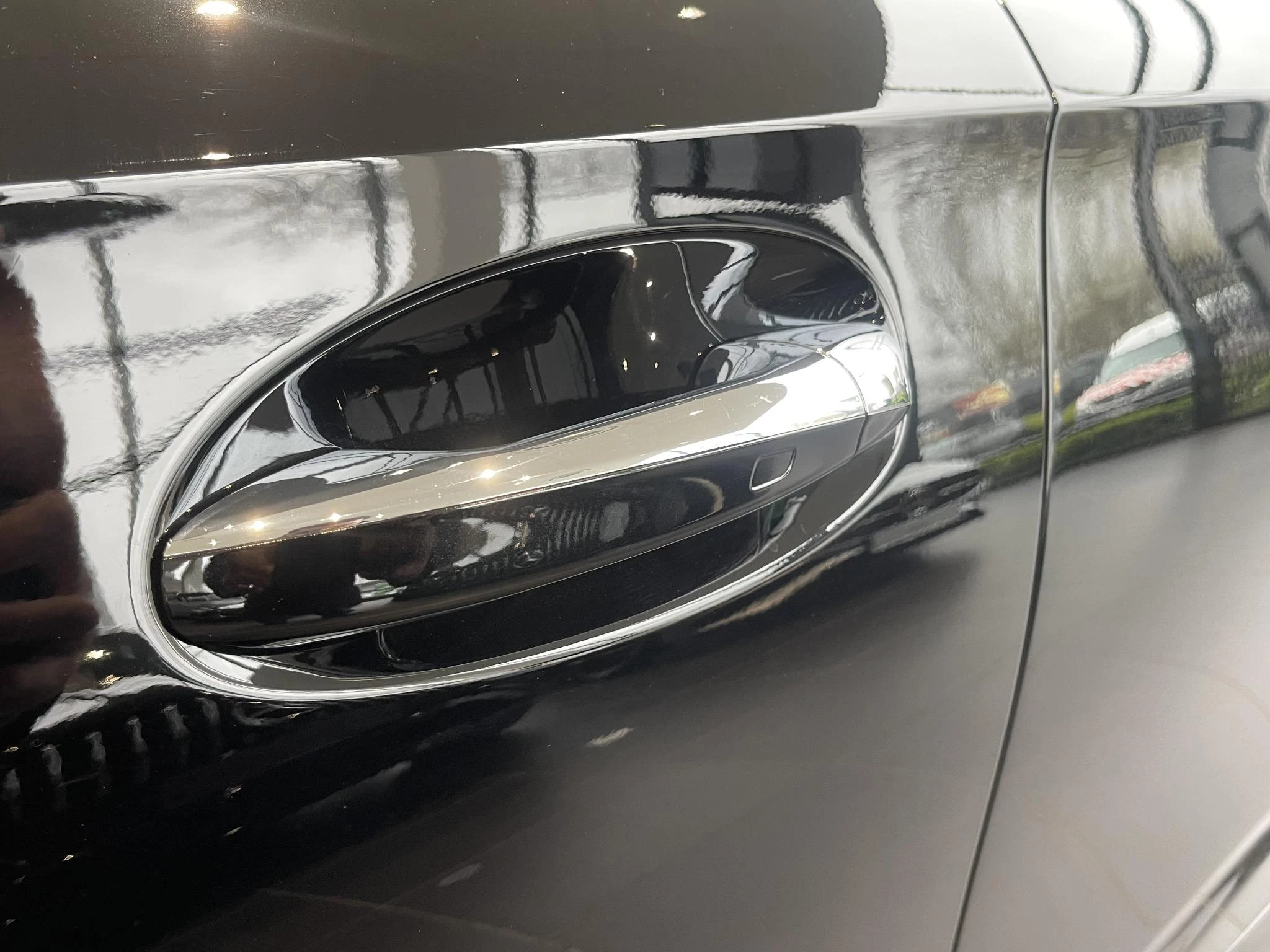 Mercedes-Benz Classe A 250 e AMG Line + LEDER + BURMESTER + MULTIBEAM LED + CARPLAY +