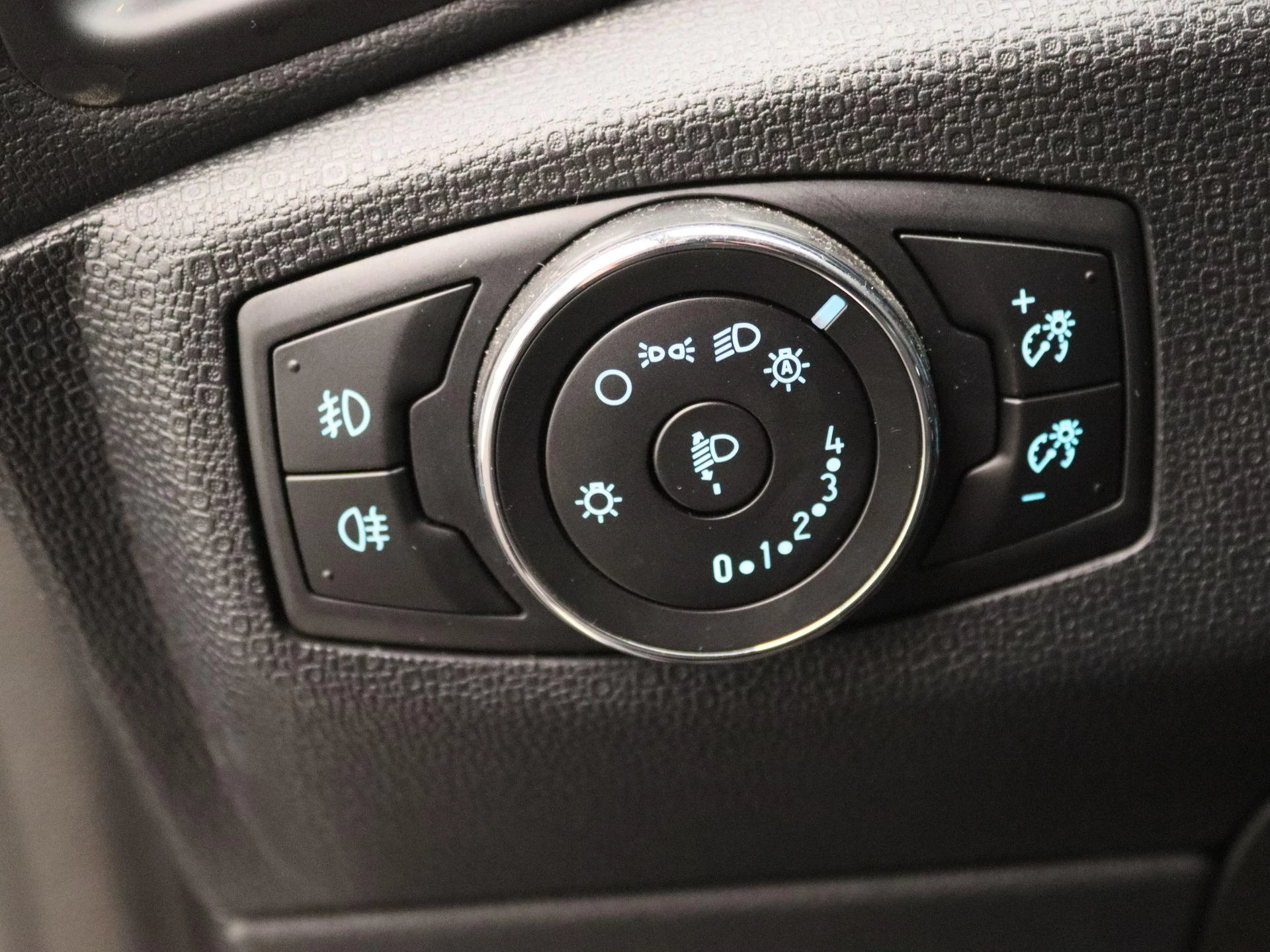 Ford-EcoSport-image-20