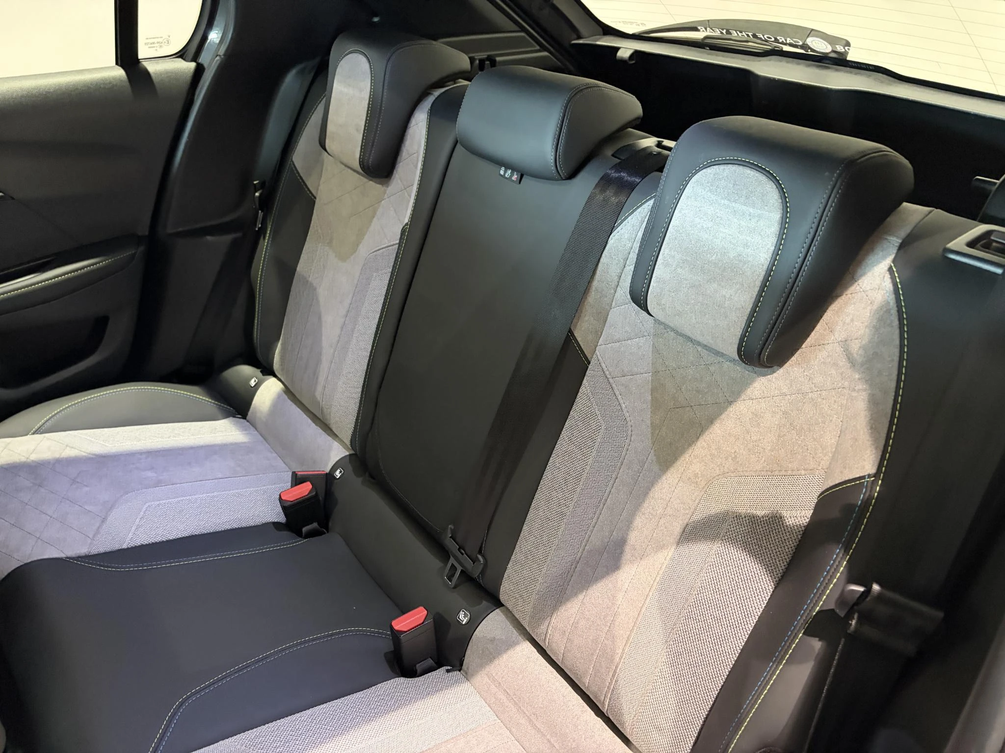 Peugeot-208-image-9